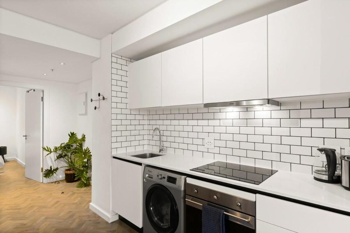 Two-Bedroom Apartment - Photo 13