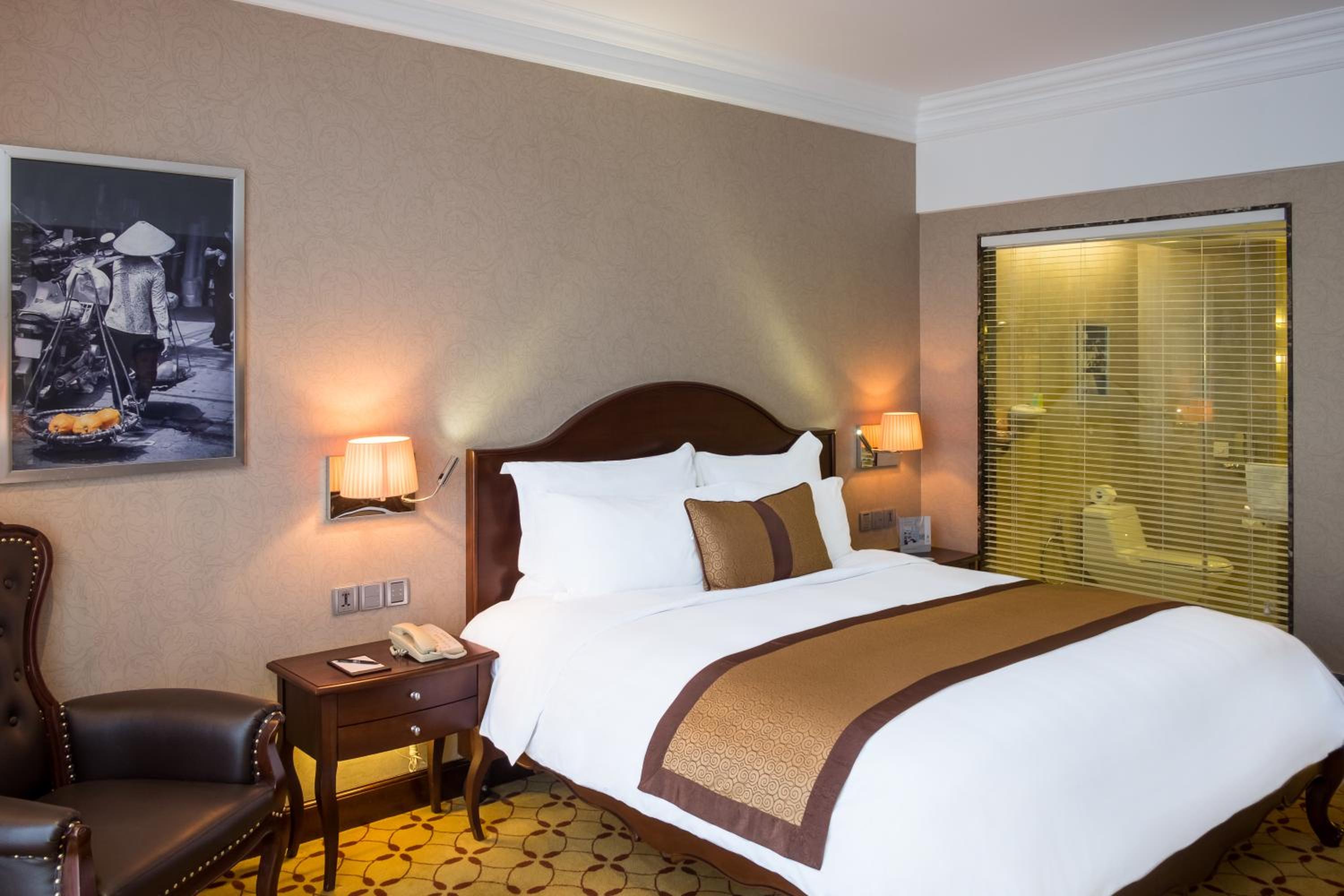 Club Deluxe Double or Twin Room photo 2