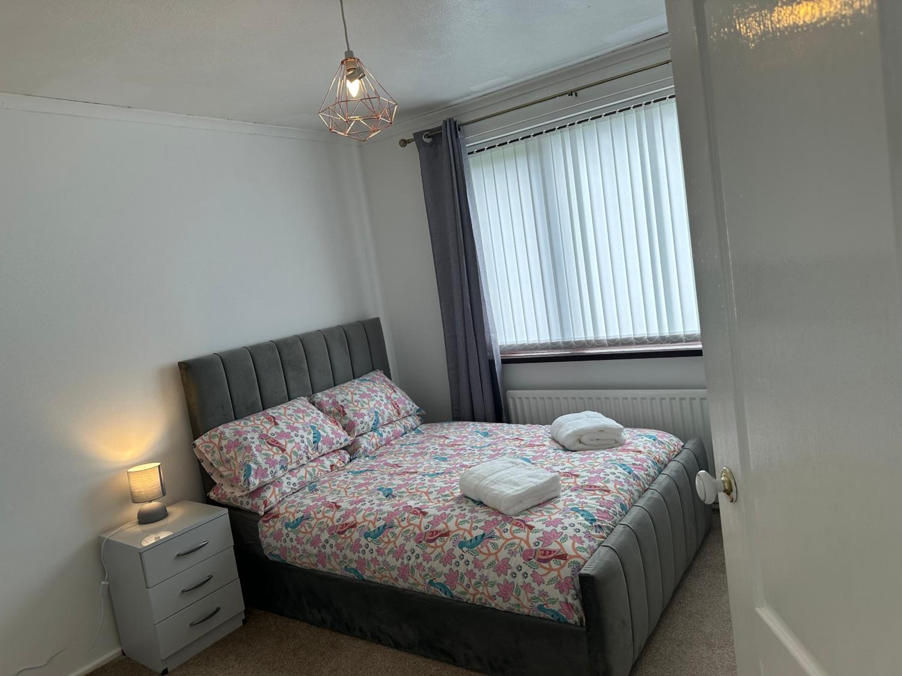 Three-Bedroom House photo 2