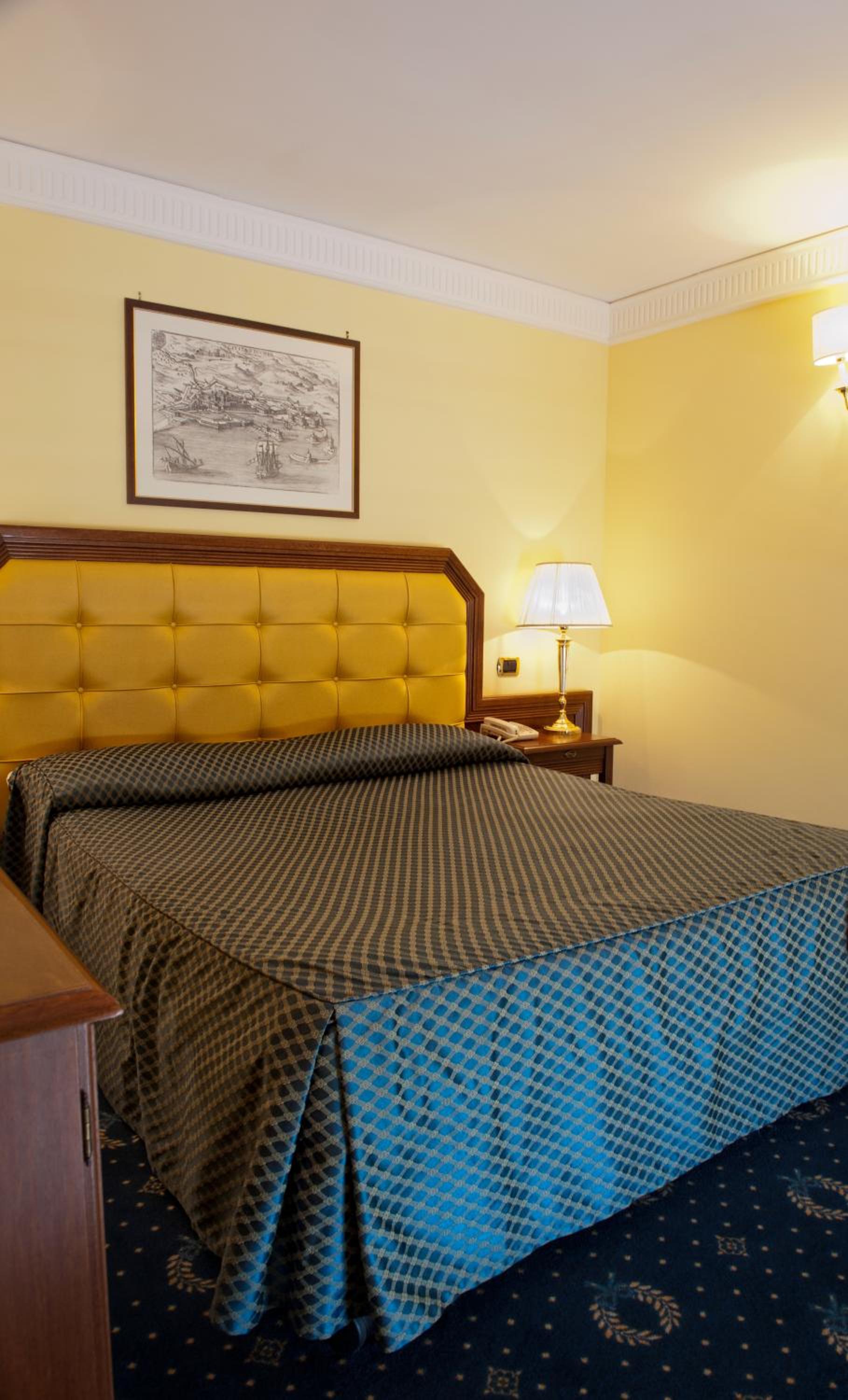 Junior Suite - Split Level - Photo 4