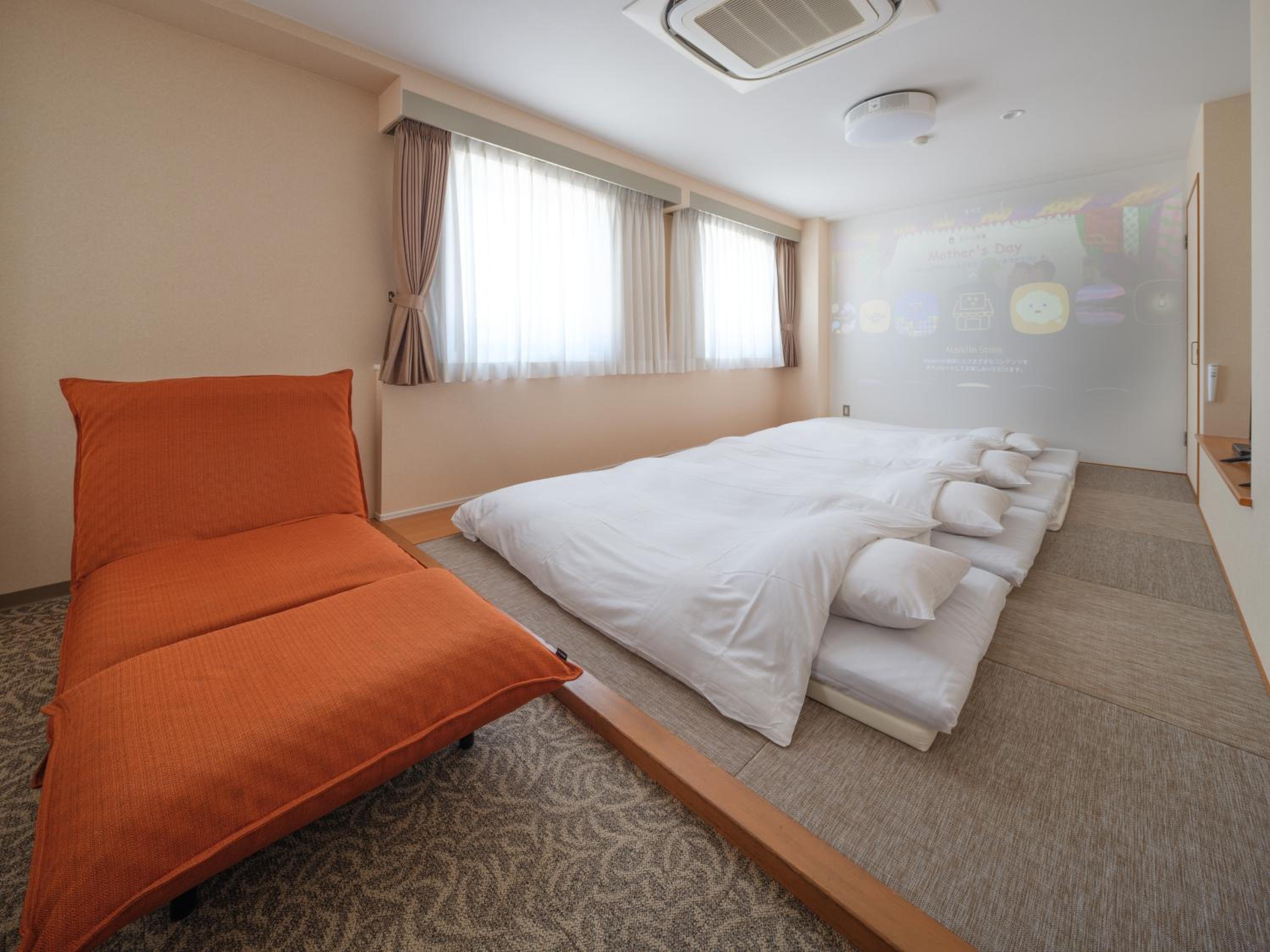 Deluxe Family Room - Non-Smoking  - Photo 1