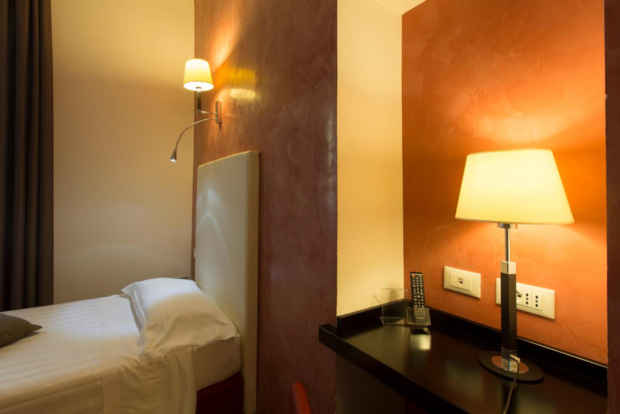 Comfort Single Room