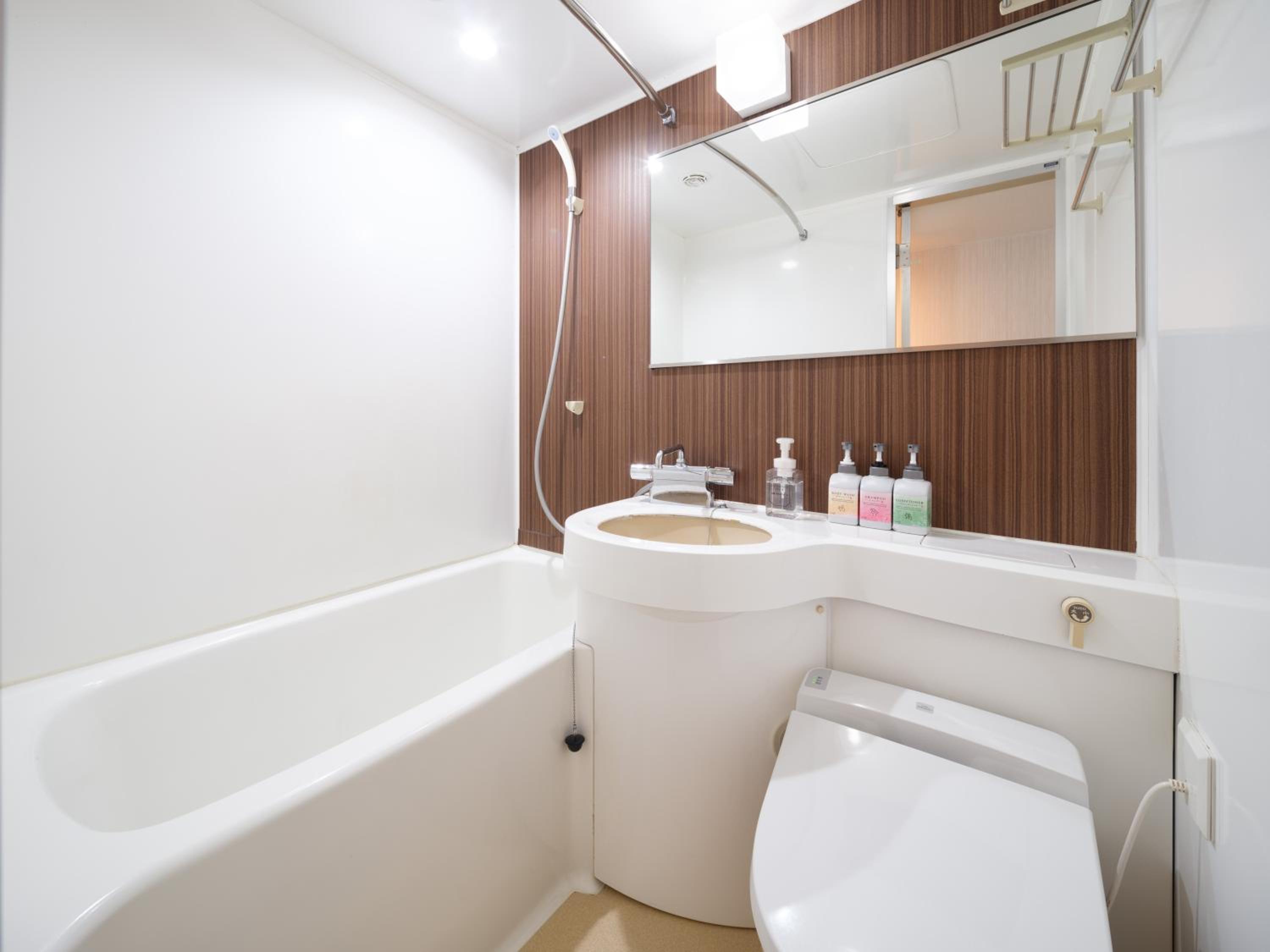 Economy Double Room - Non Smoking - Photo 8