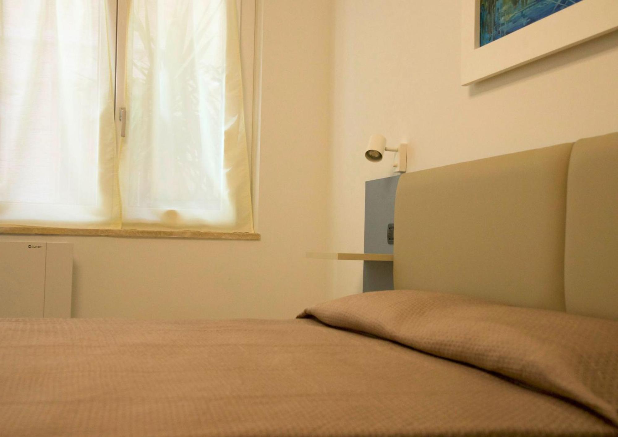 Queen Room - Disability Access