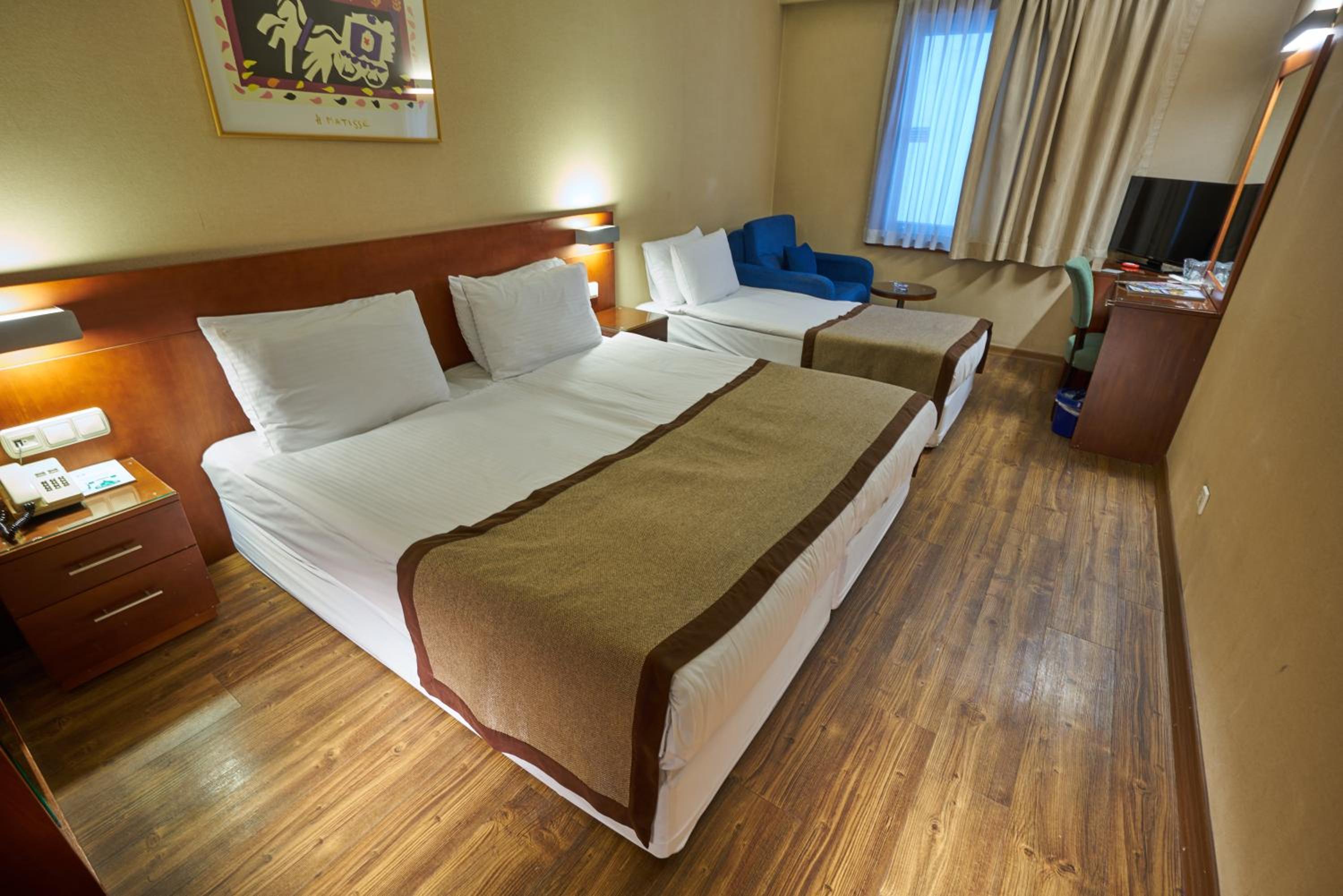 Quadruple Room photo 2