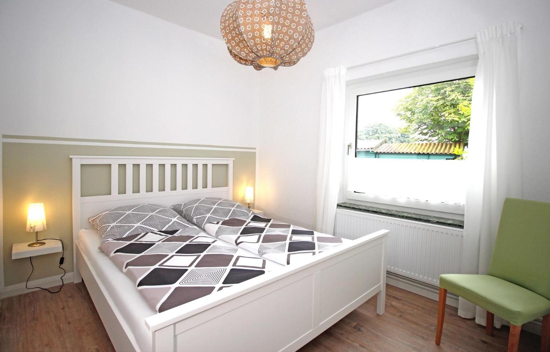 Deluxe Bungalow with Garden View photo 3