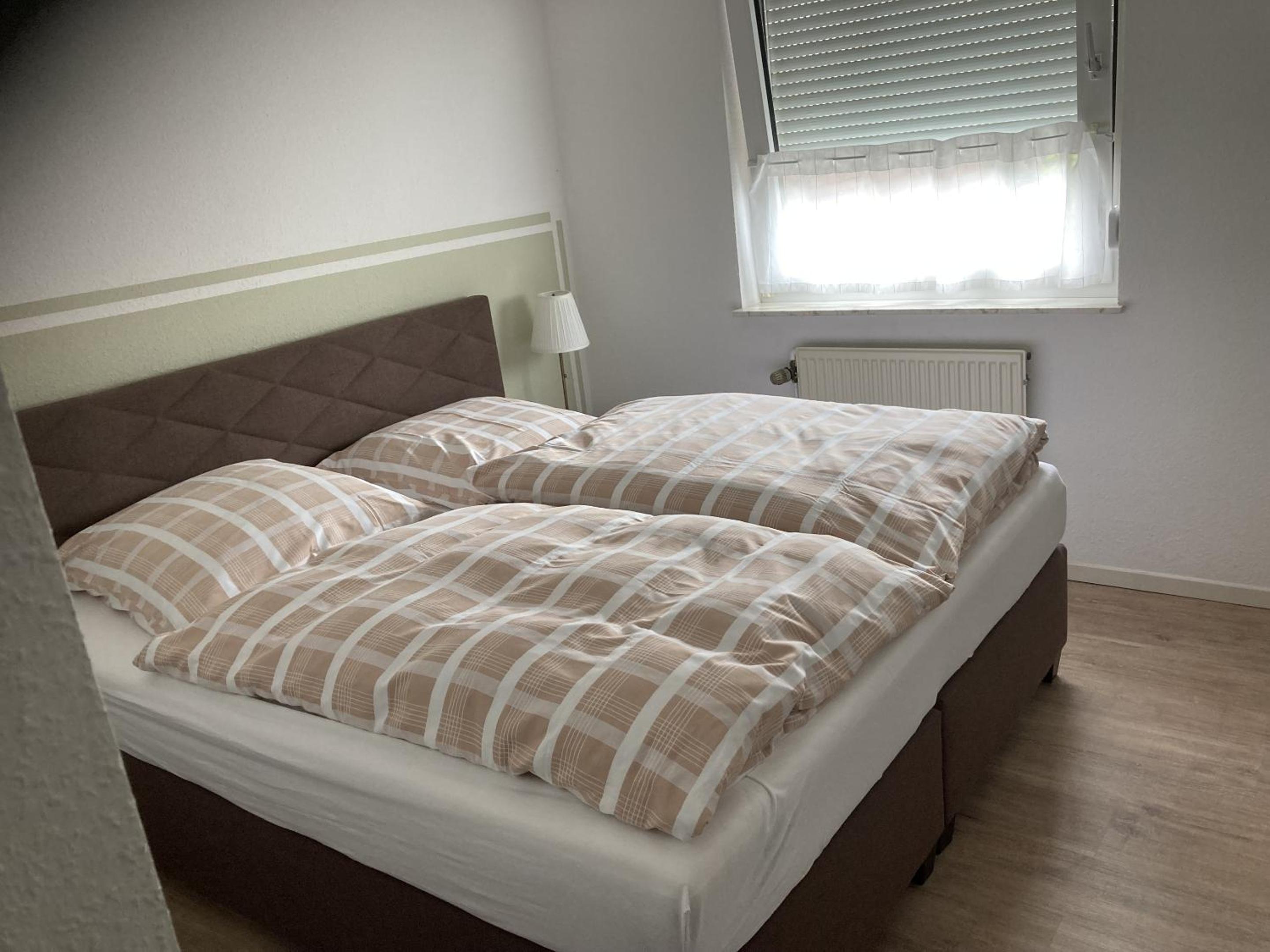 Deluxe One-Bedroom Apartment with Garden View photo 3
