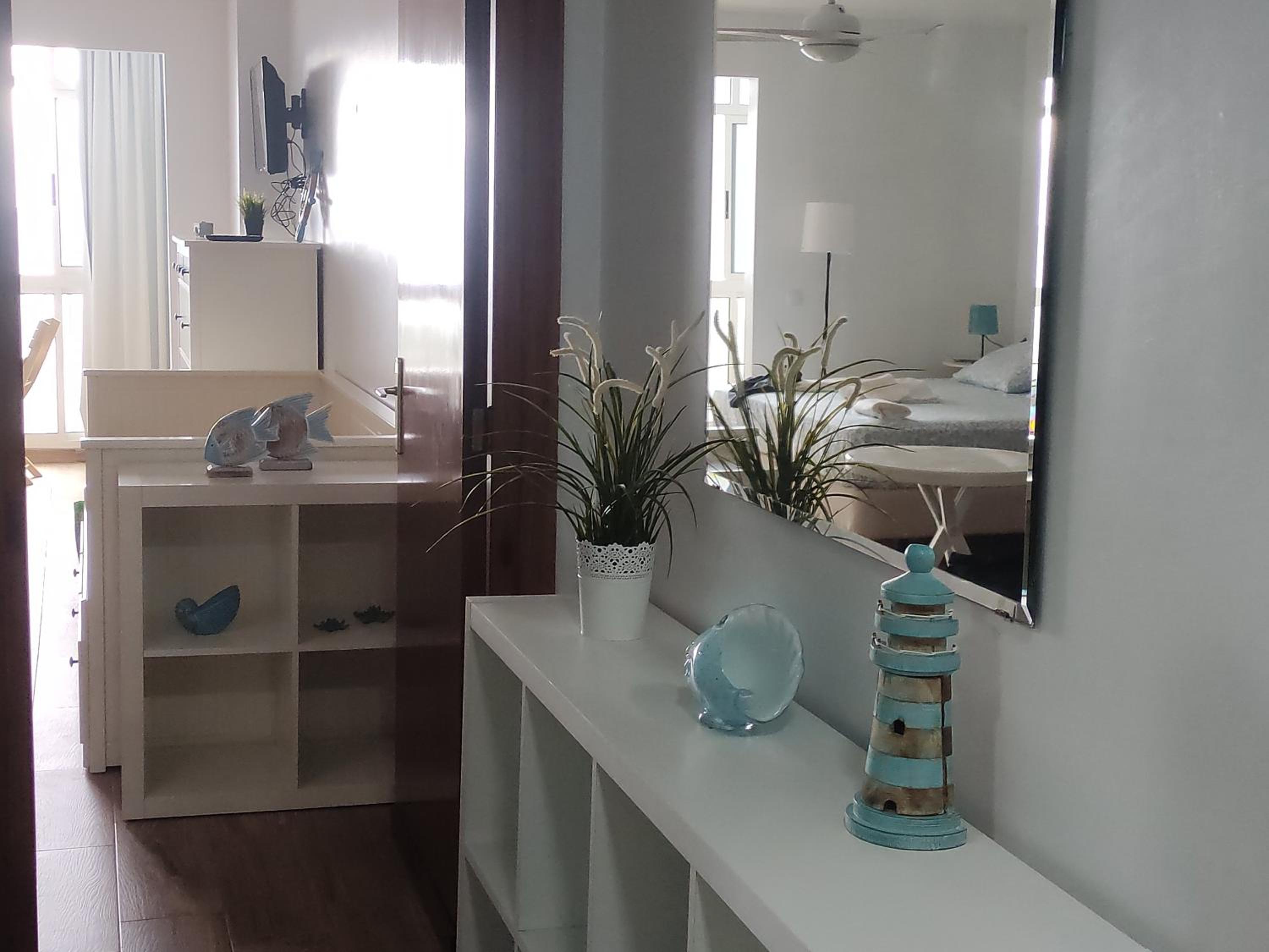 Studio Apartment with Sea View photo 2
