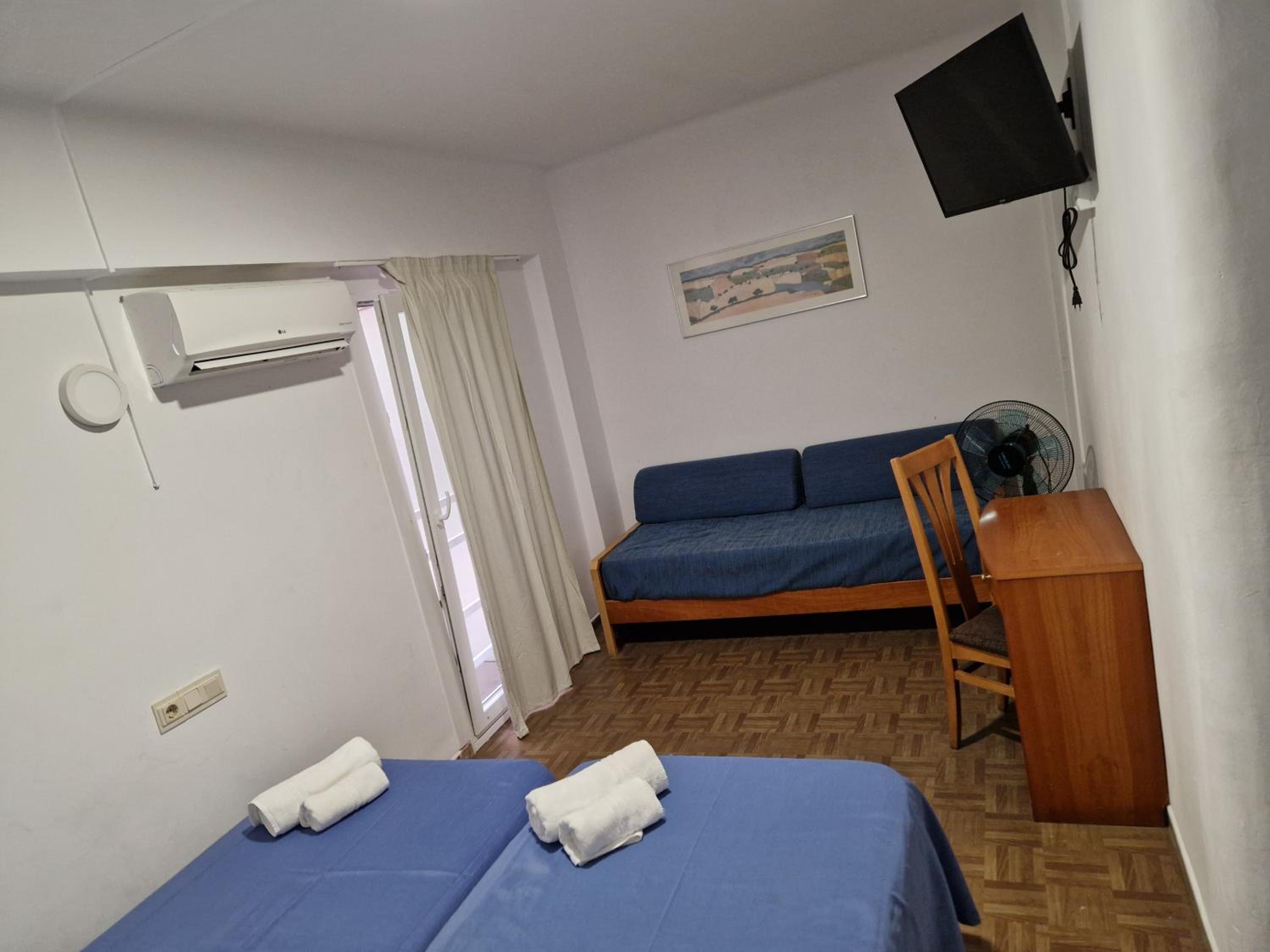 Habitación Doble o con Dos Camas con Cama Adicional