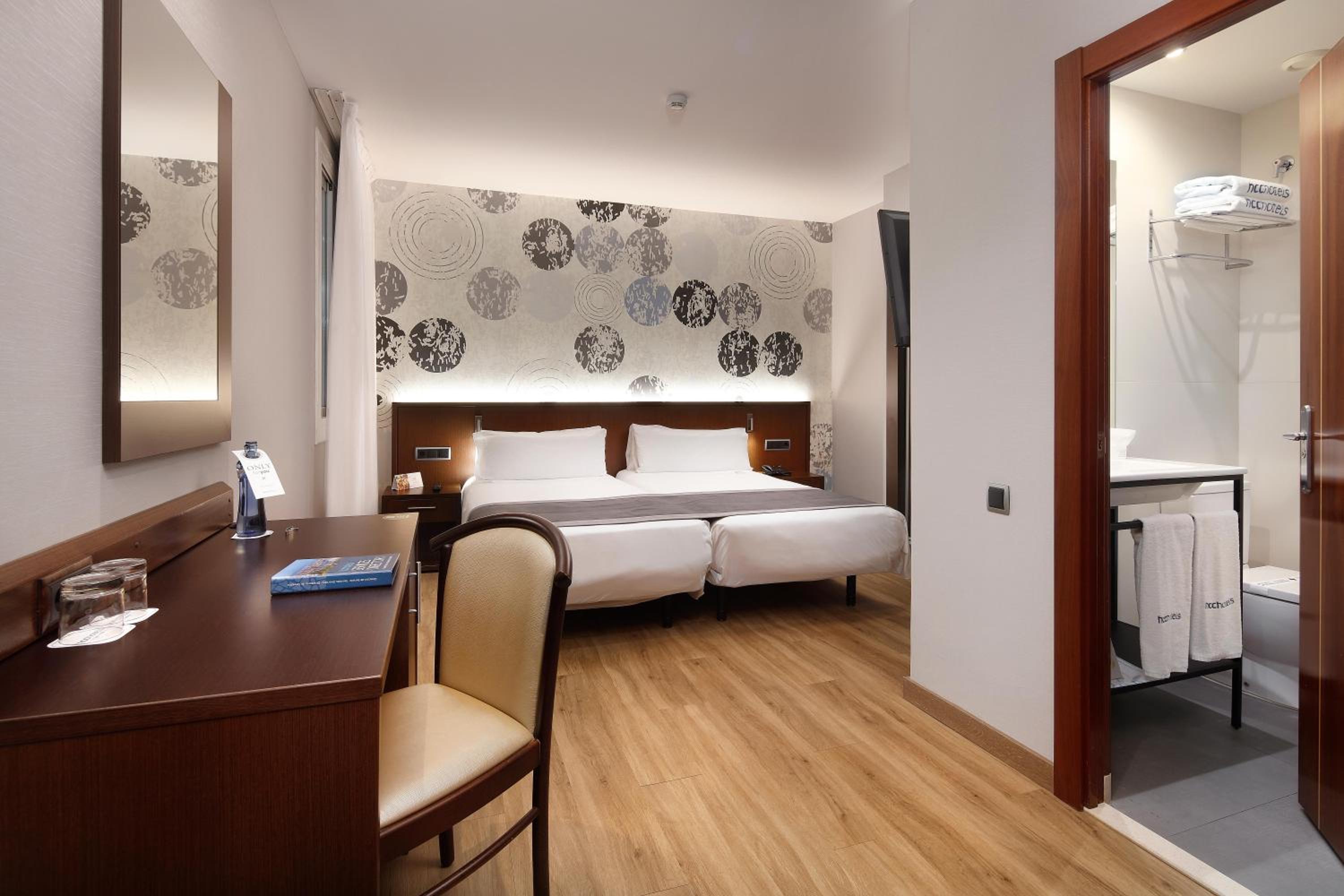 Twin Room (1 Adult) photo 2