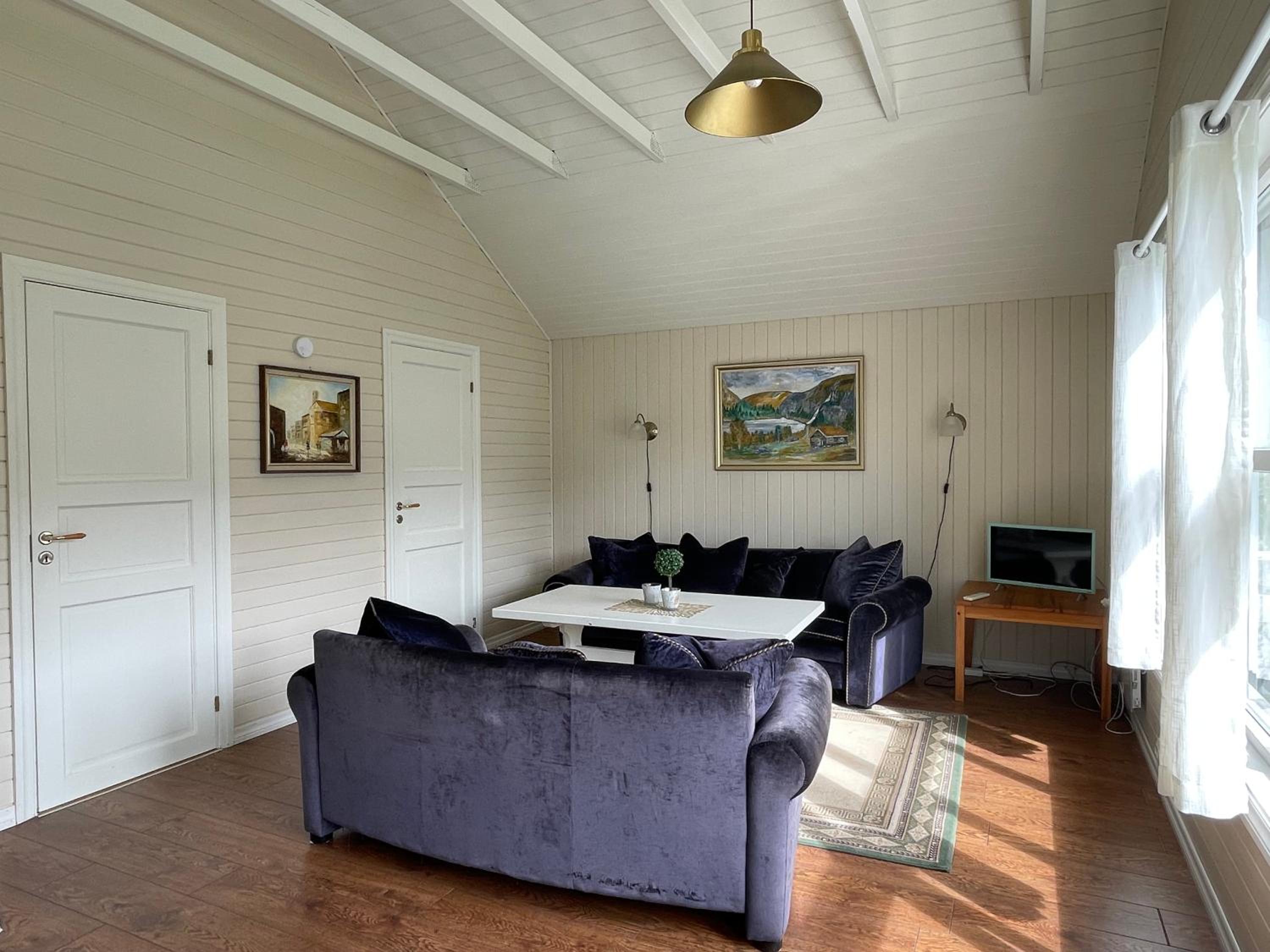 Bungalow photo 2