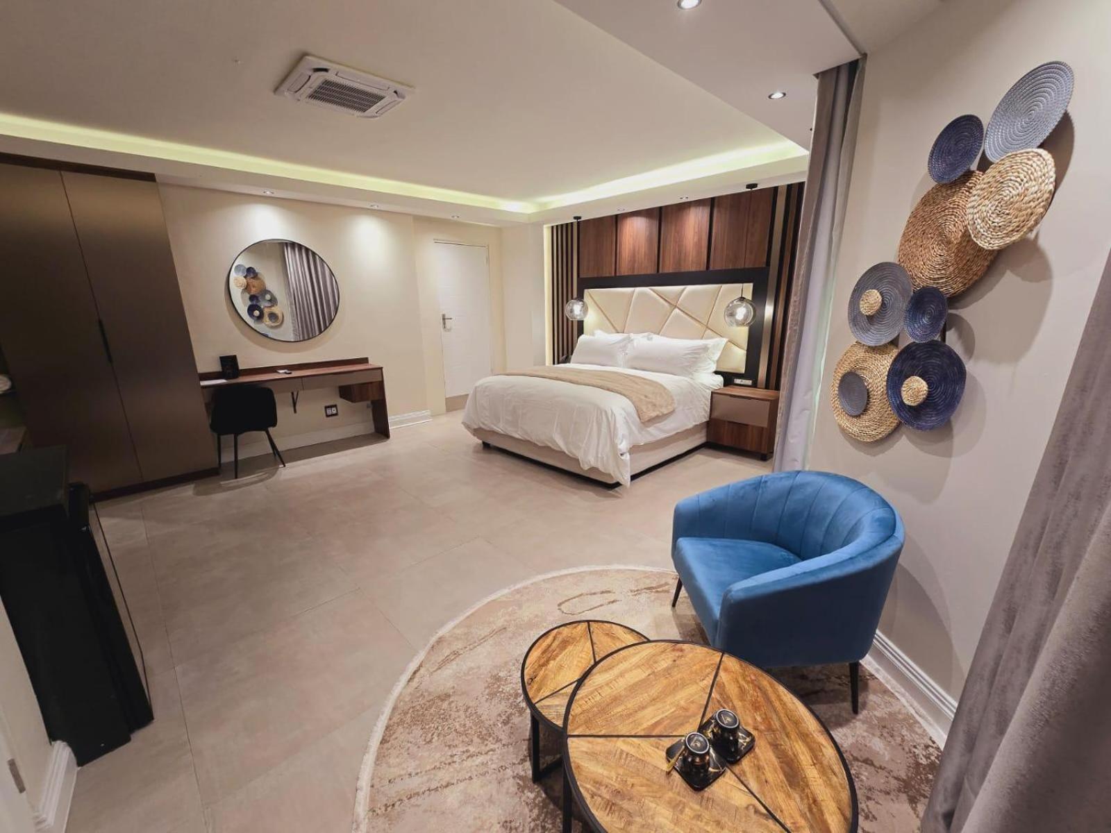 Standard King Room