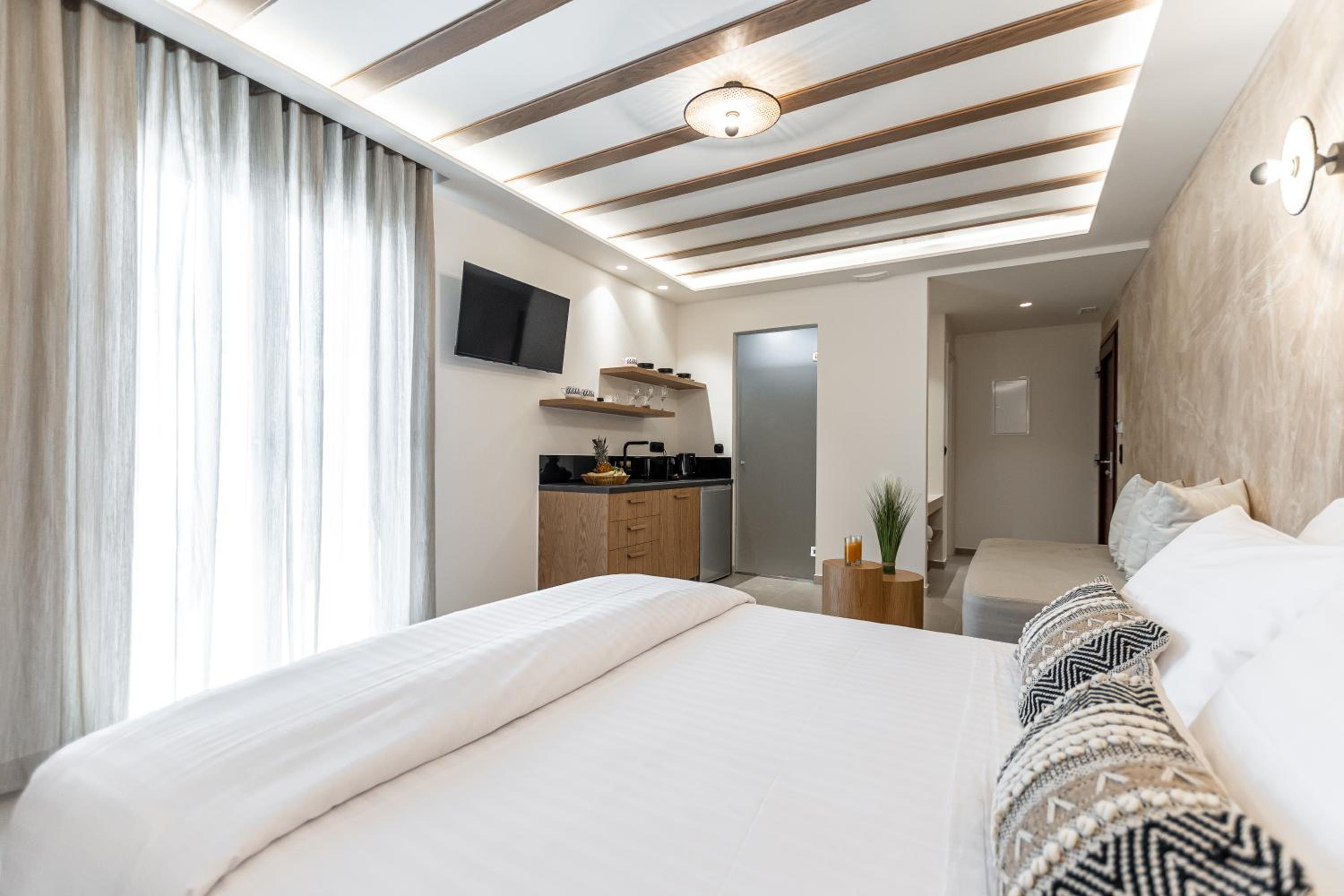 Suite with City View