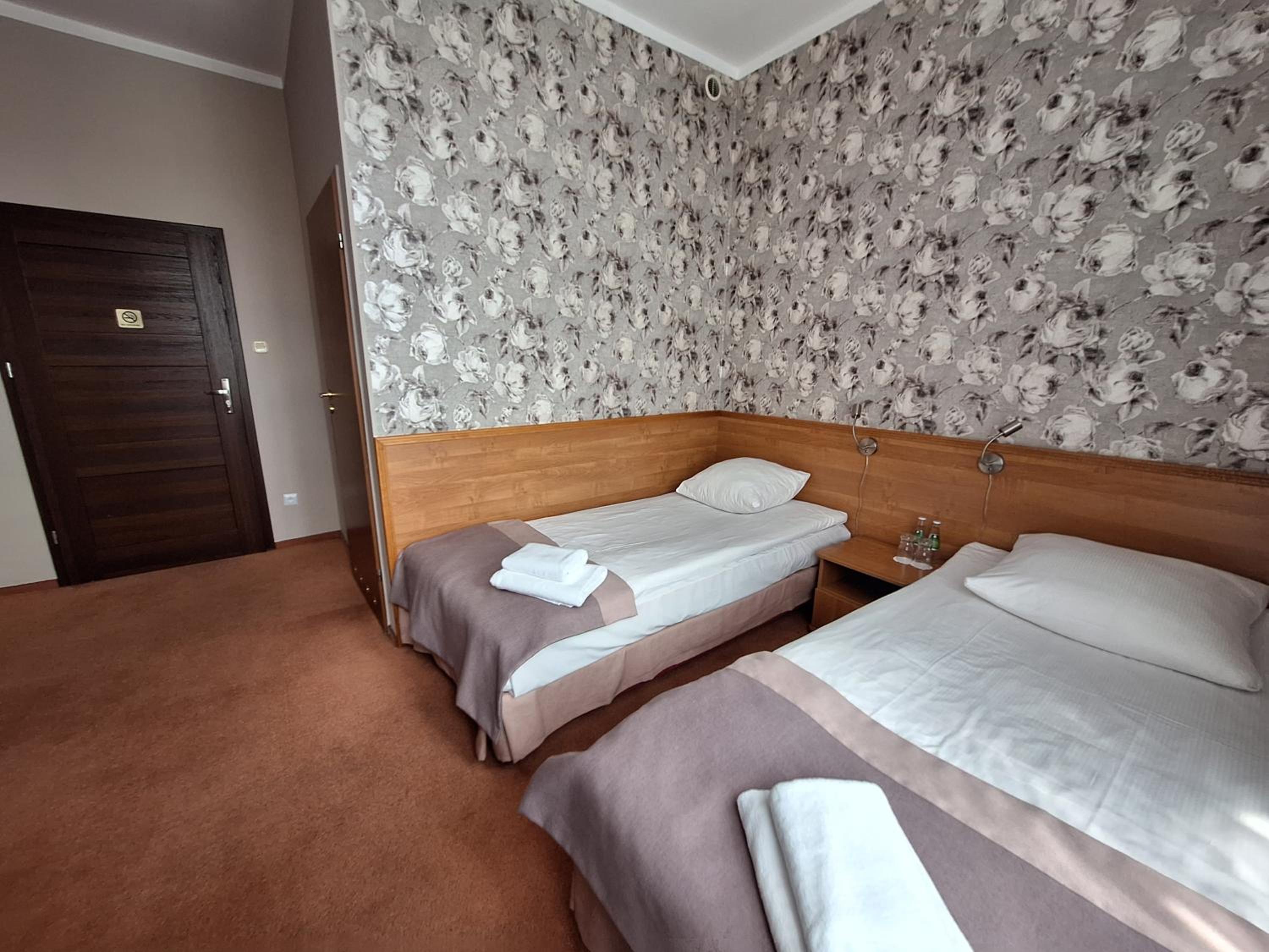 Double Room - Photo 1