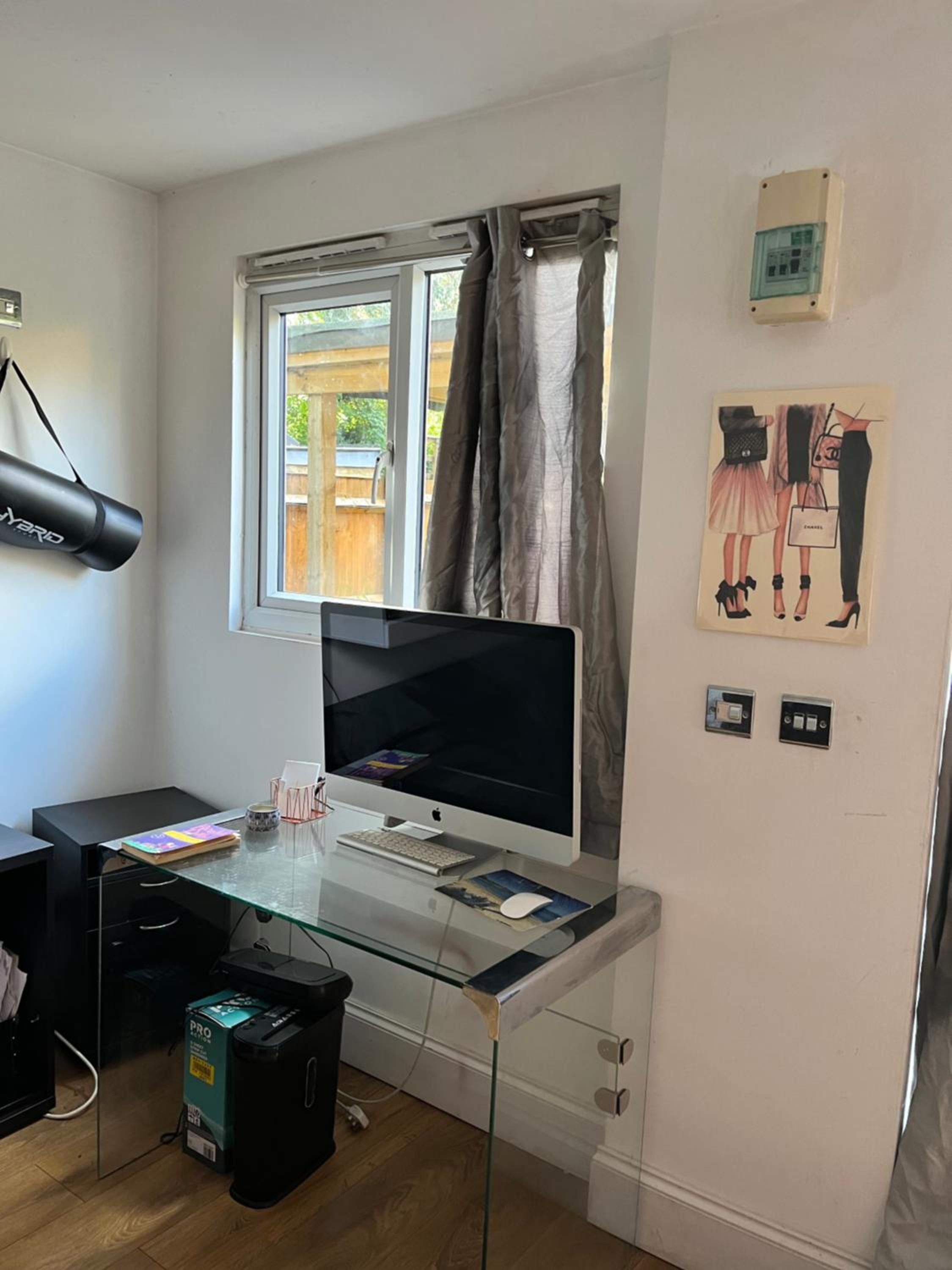 Family Room With Garden View photo 2