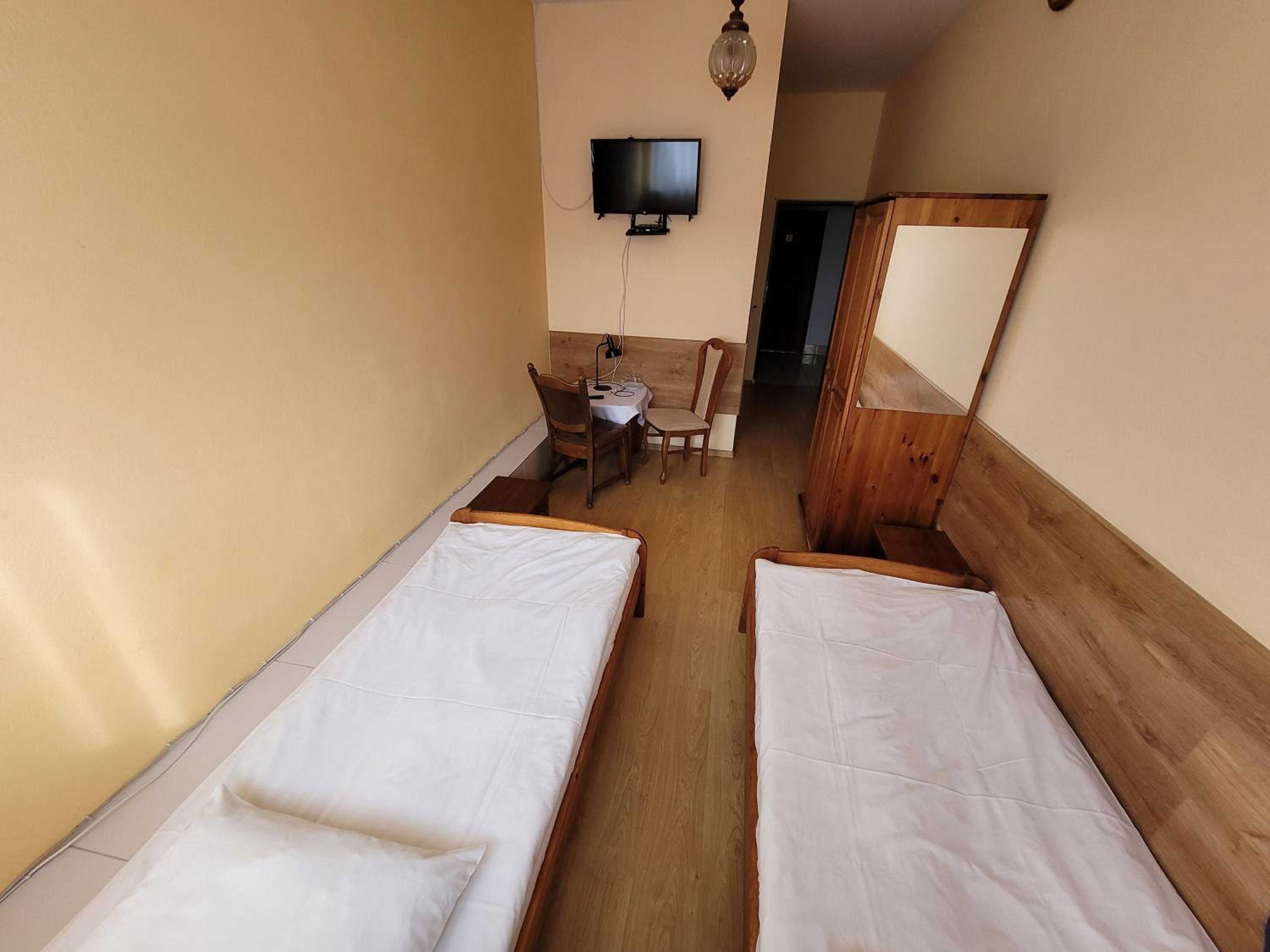 Budget Twin Room photo 1
