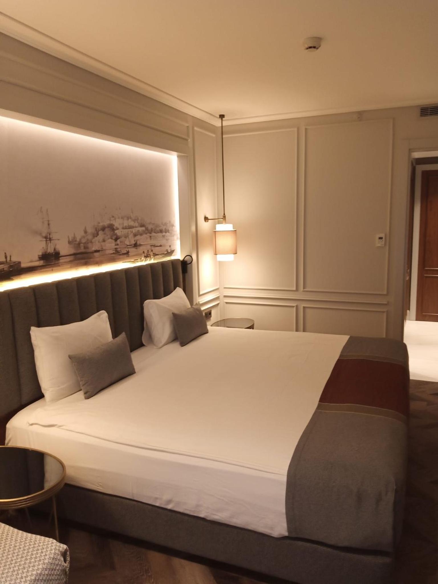 Deluxe Triple Room photo 3