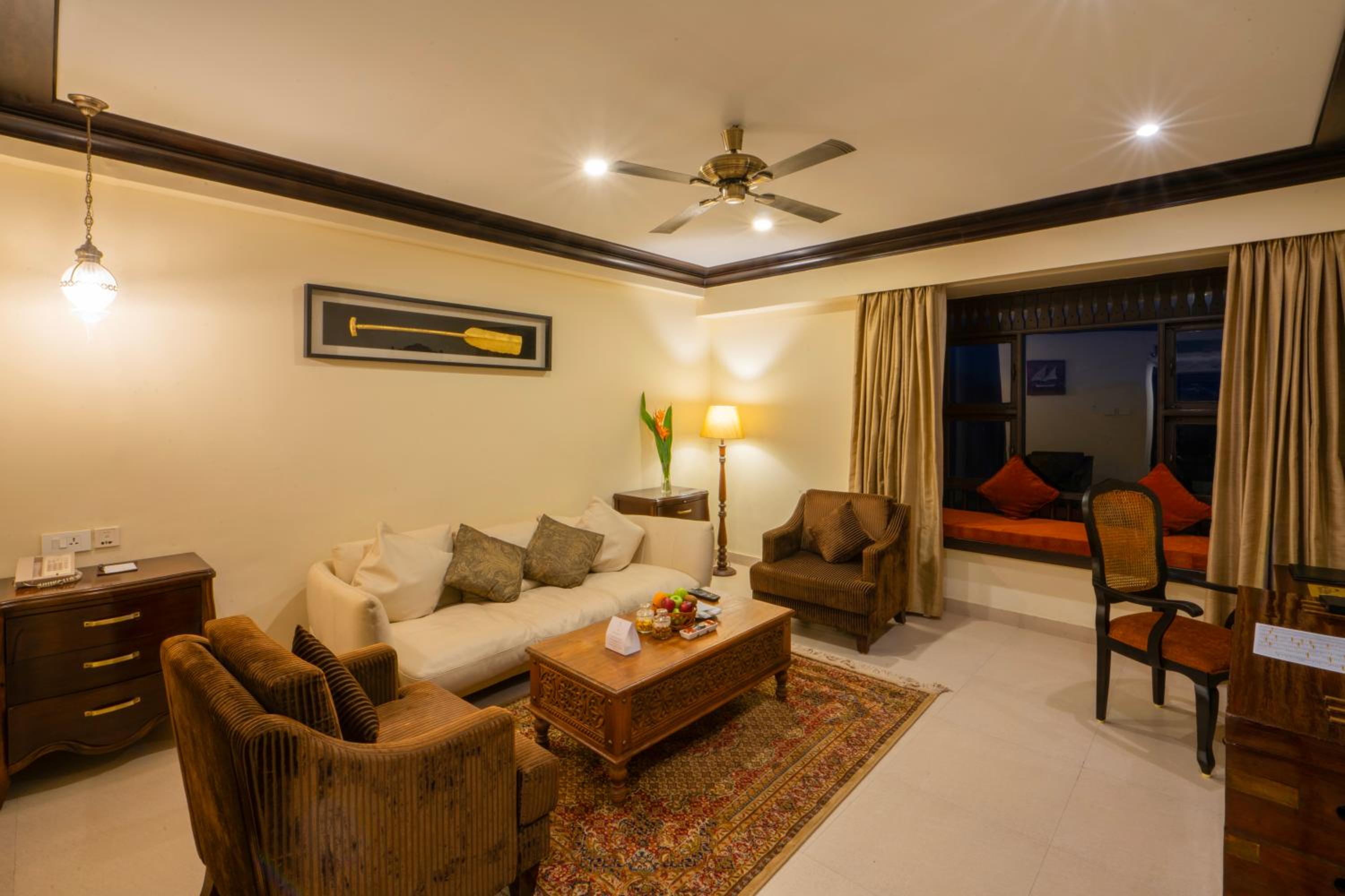 Luxury Suite - Free WiFi - Photo 3