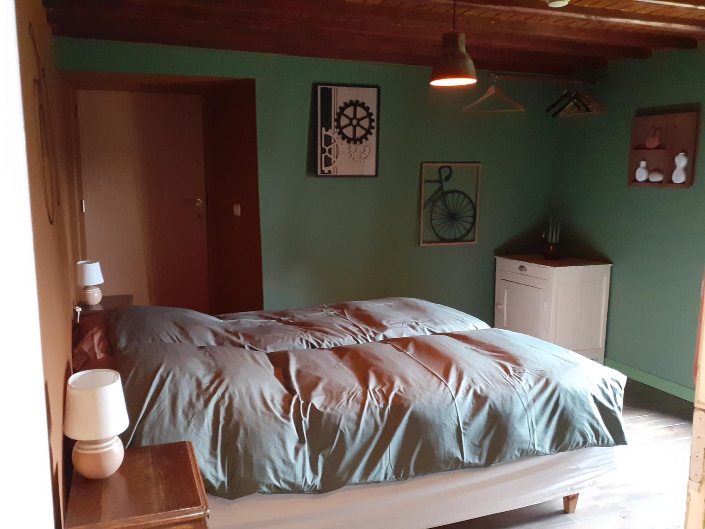 Twin Room with Private External Bathroom photo 1