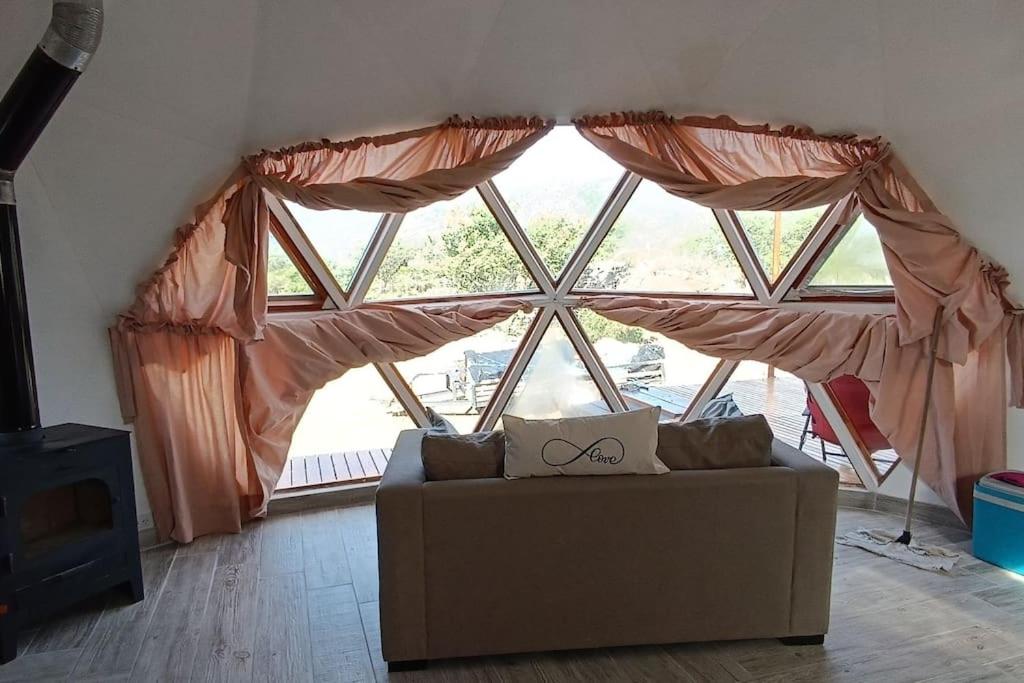 One-Bedroom House photo 1