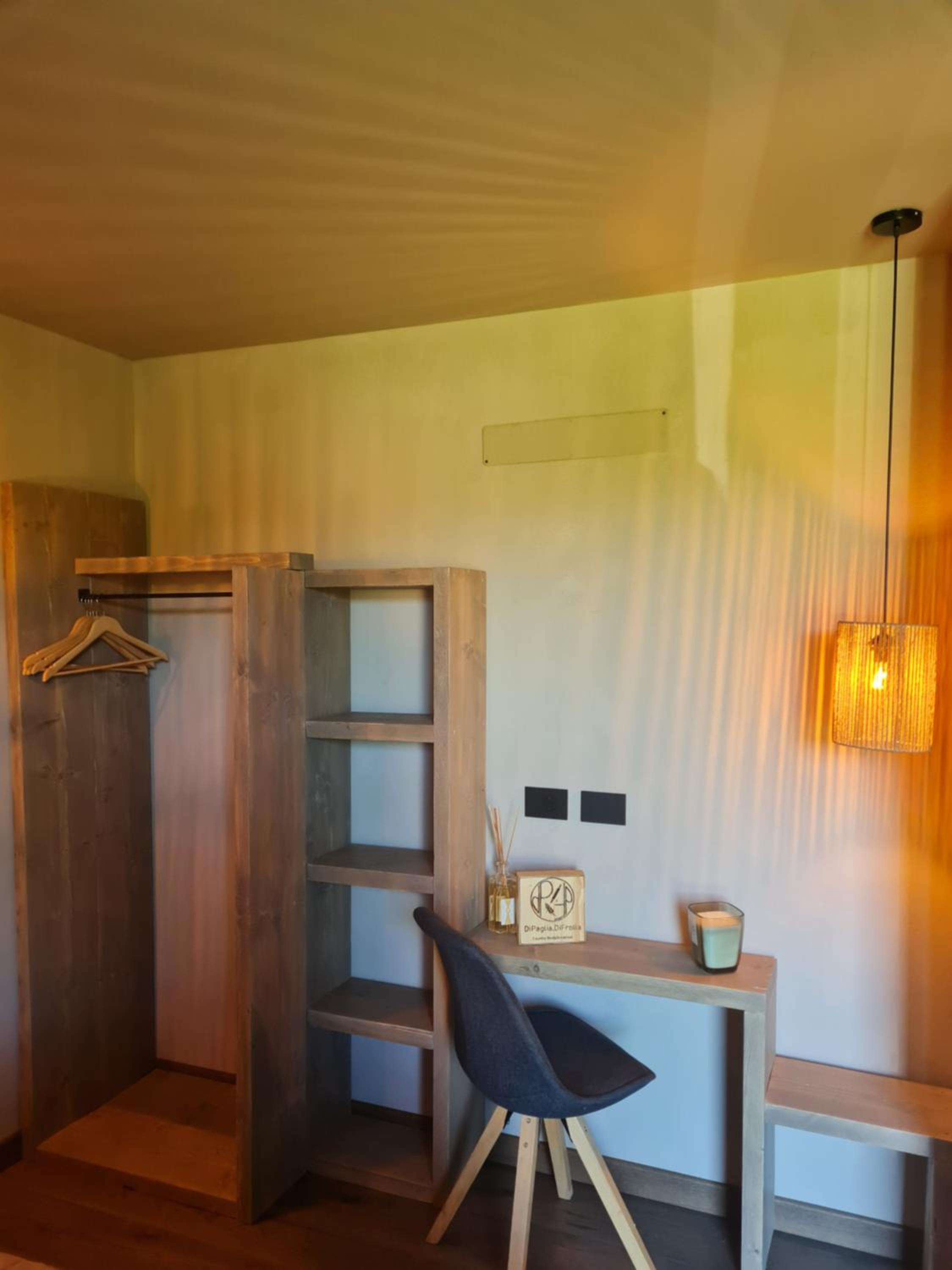 Double Room with Private Bathroom photo 1