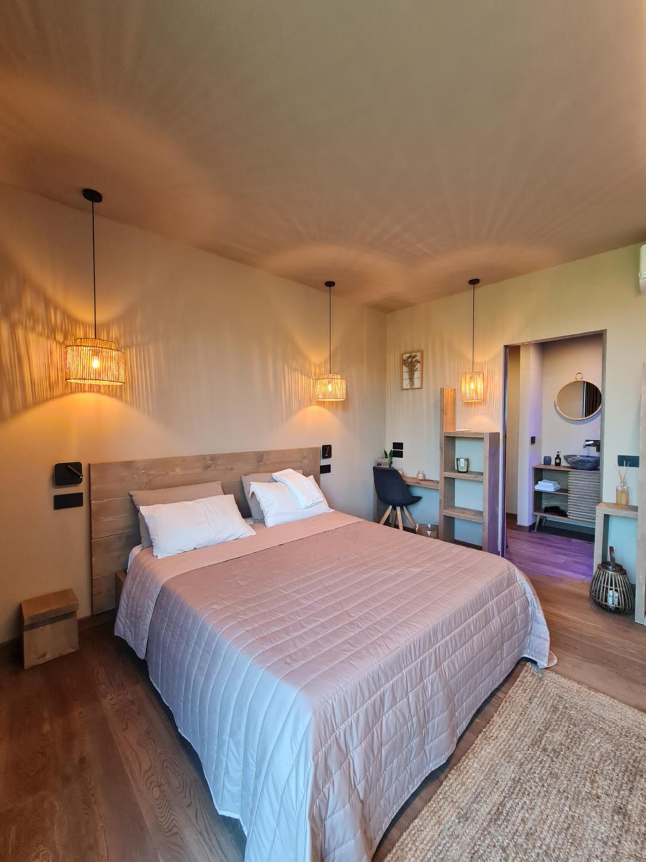 Double Room with Private Bathroom photo 3