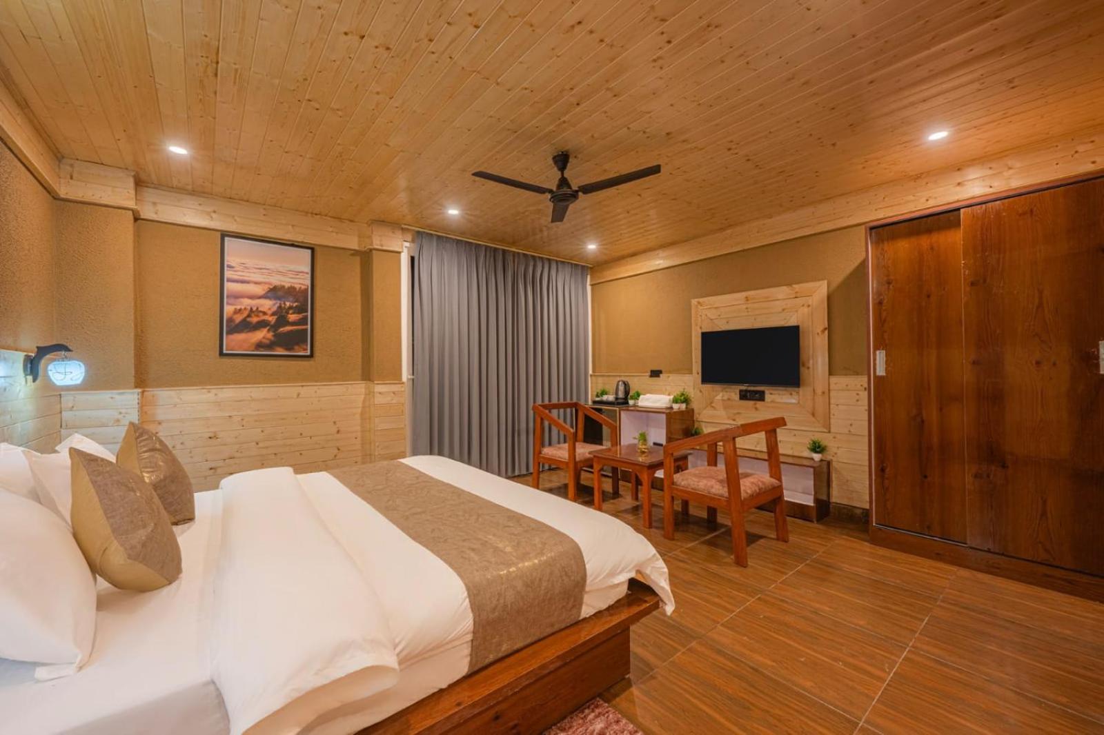 Double Room With Mountain View photo 1