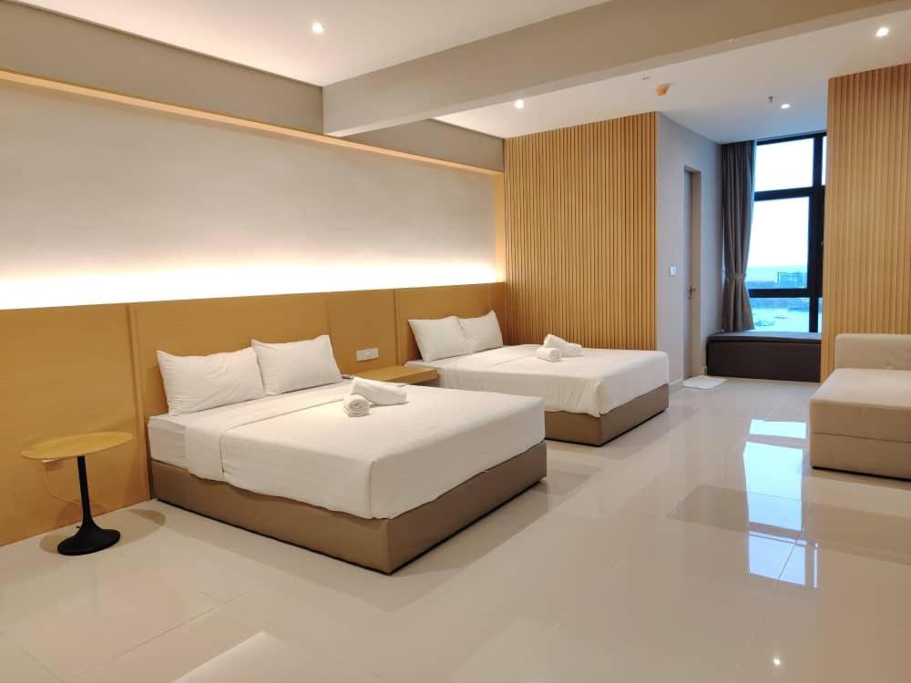Studio with Sea View