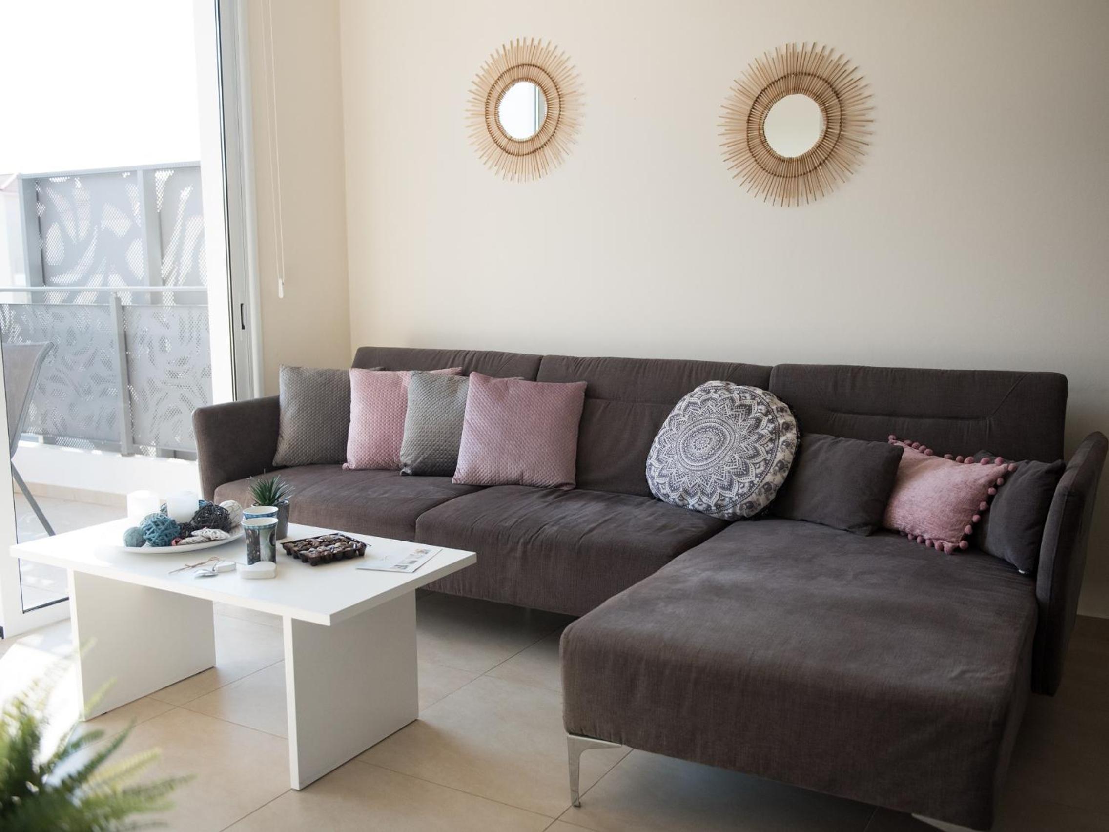 Two-Bedroom Apartment with Pool View photo 1