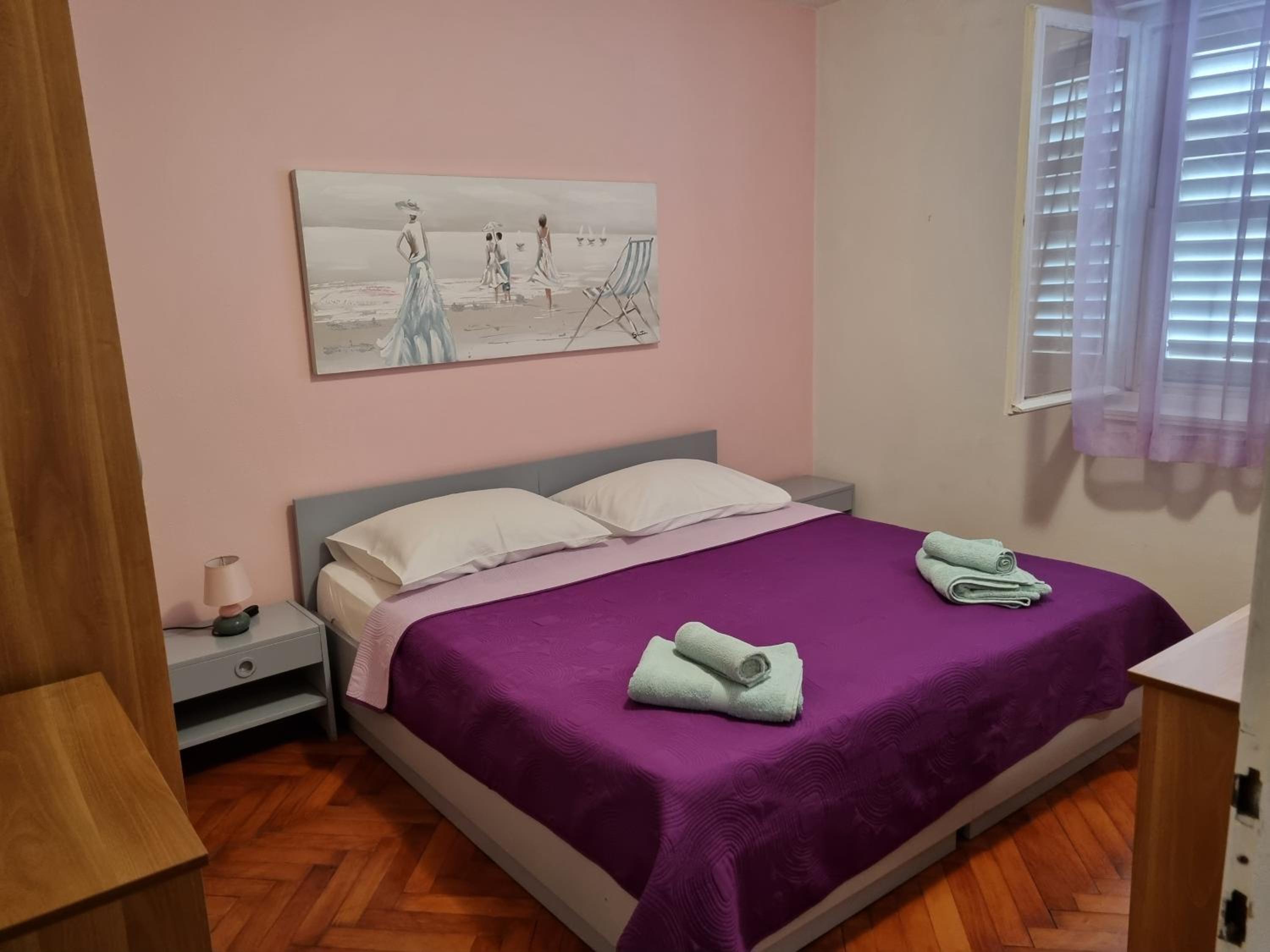One-Bedroom Apartment With Balcony