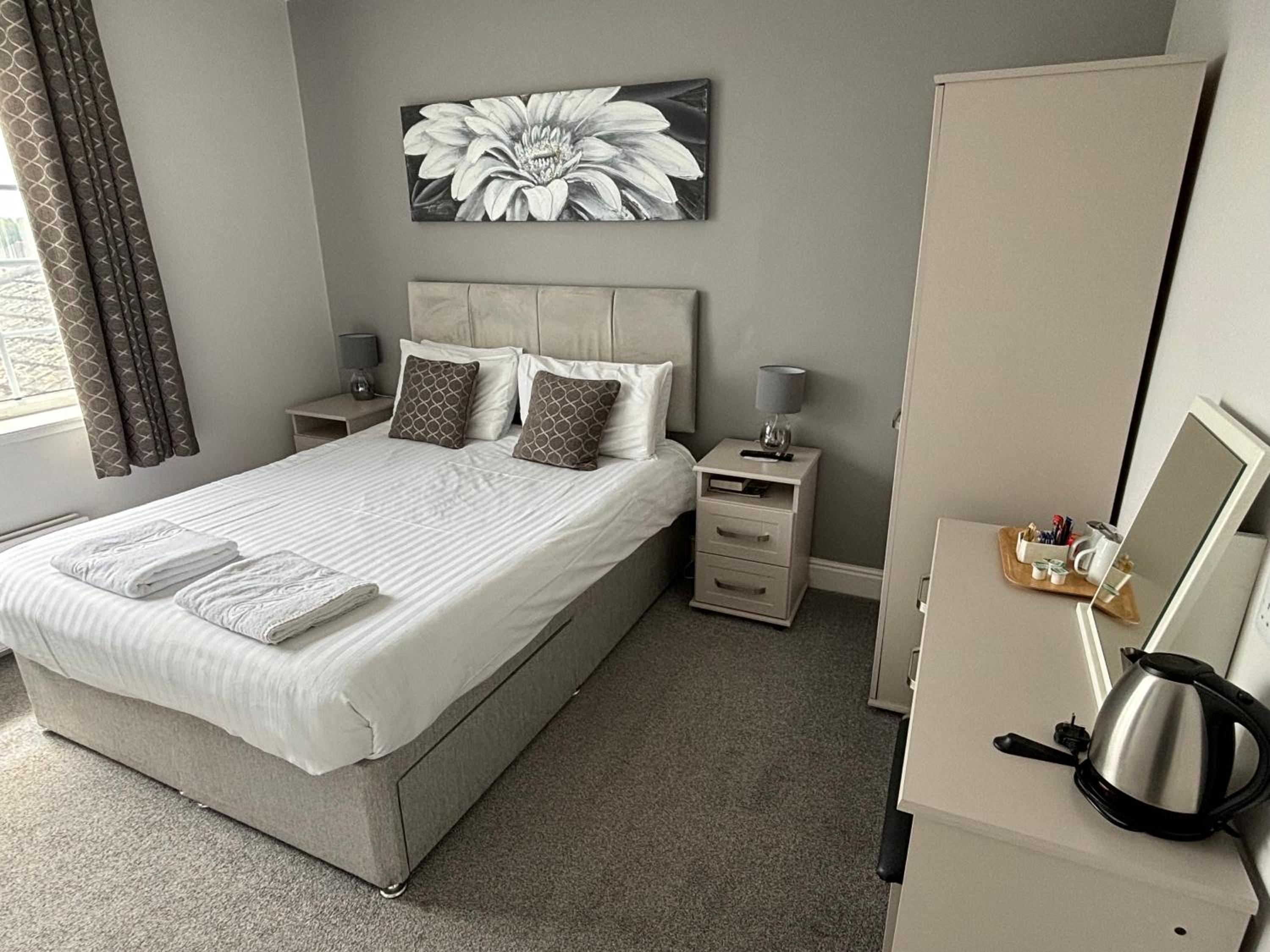 Standard Double Room - Photo 1