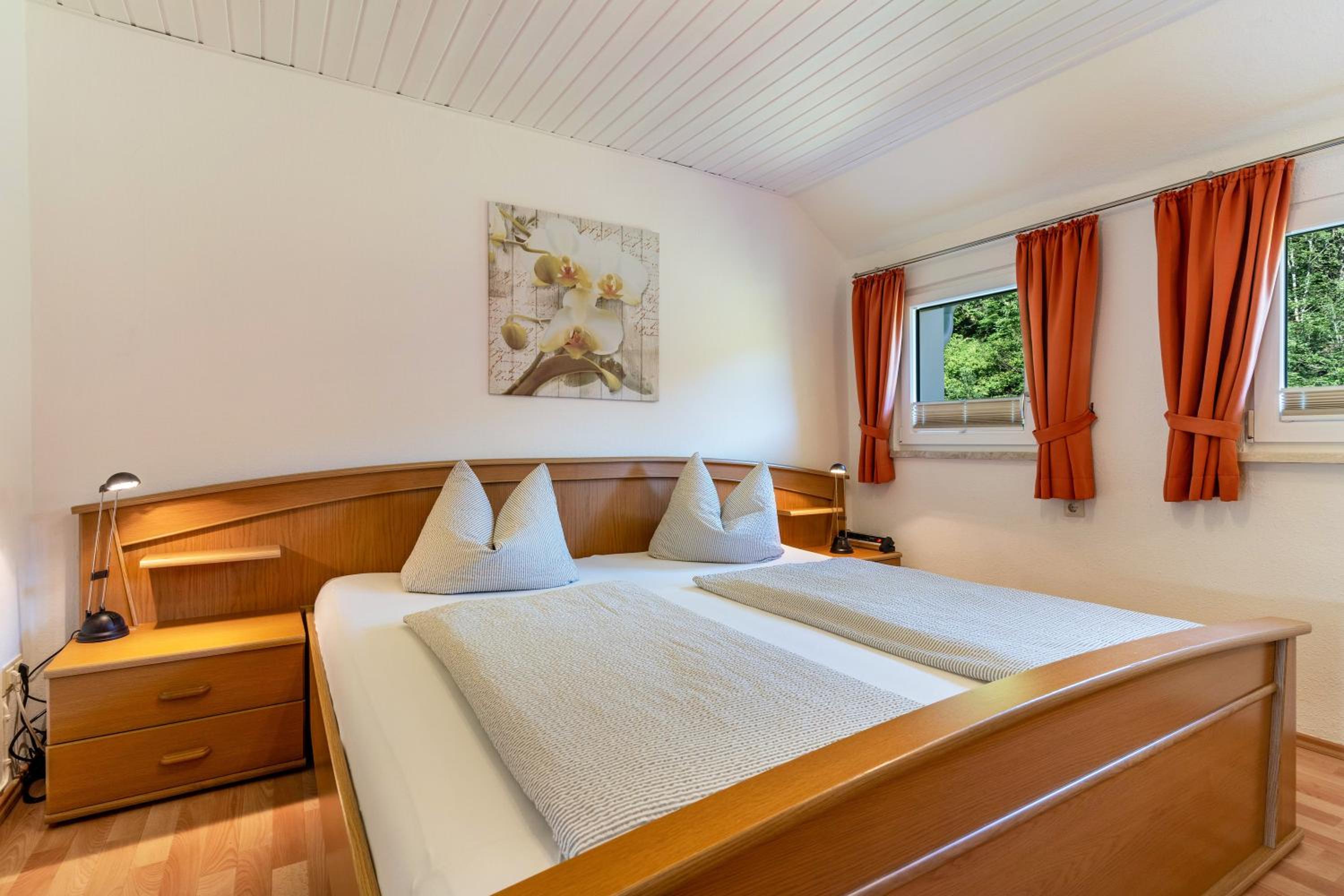 One-Bedroom Apartment with Garden View photo 1
