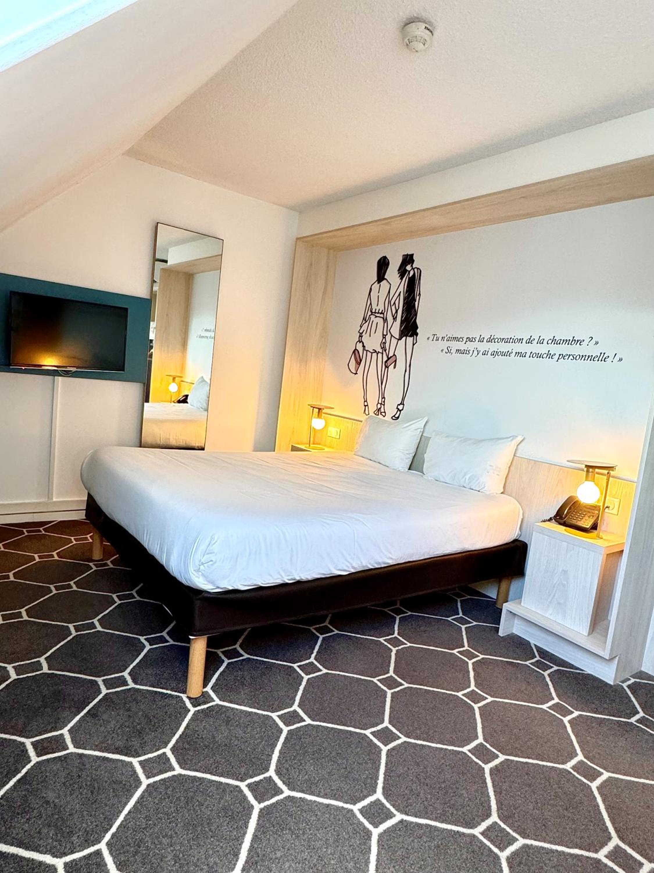 Standard Double Room - Mobility Accessible