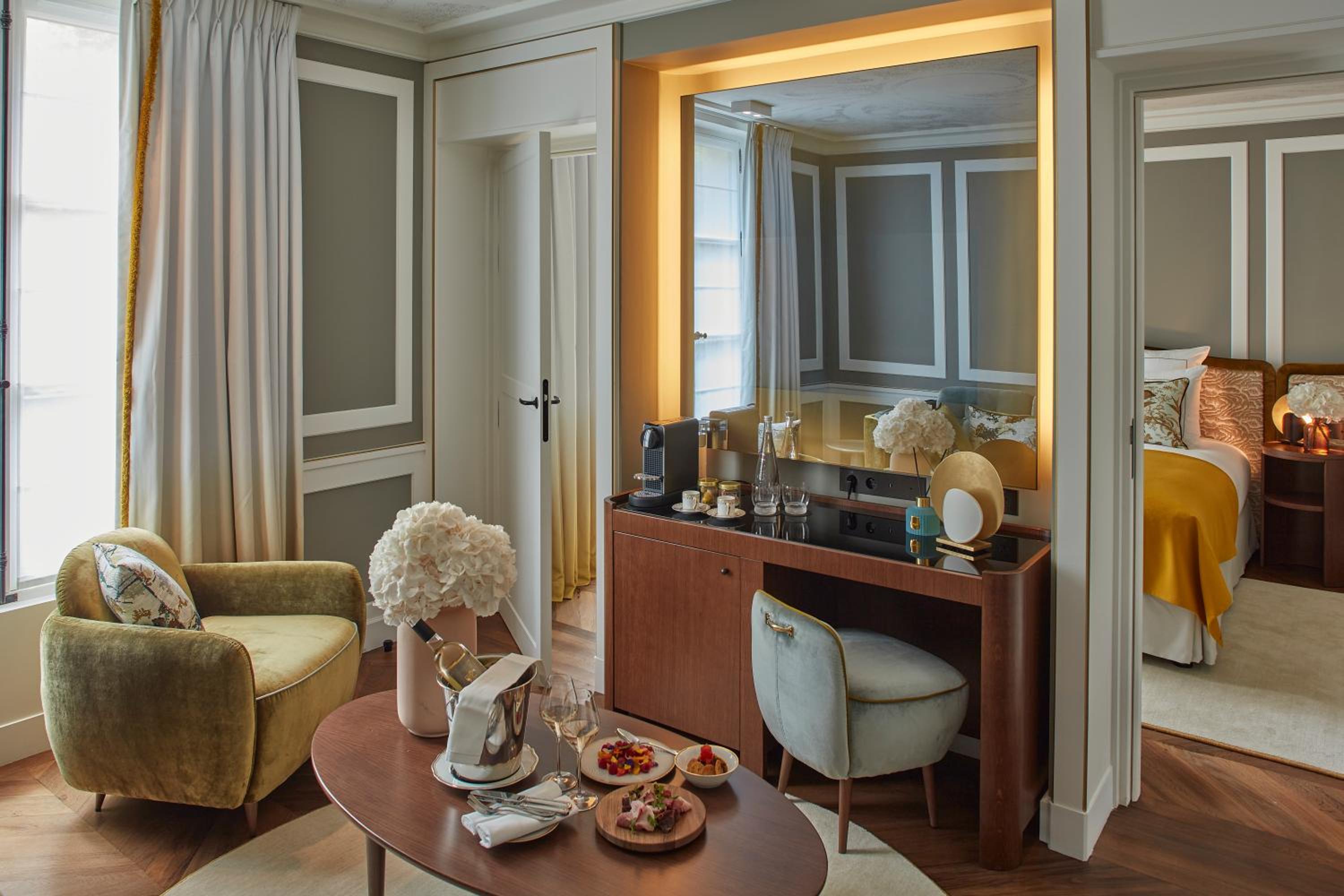 Suite