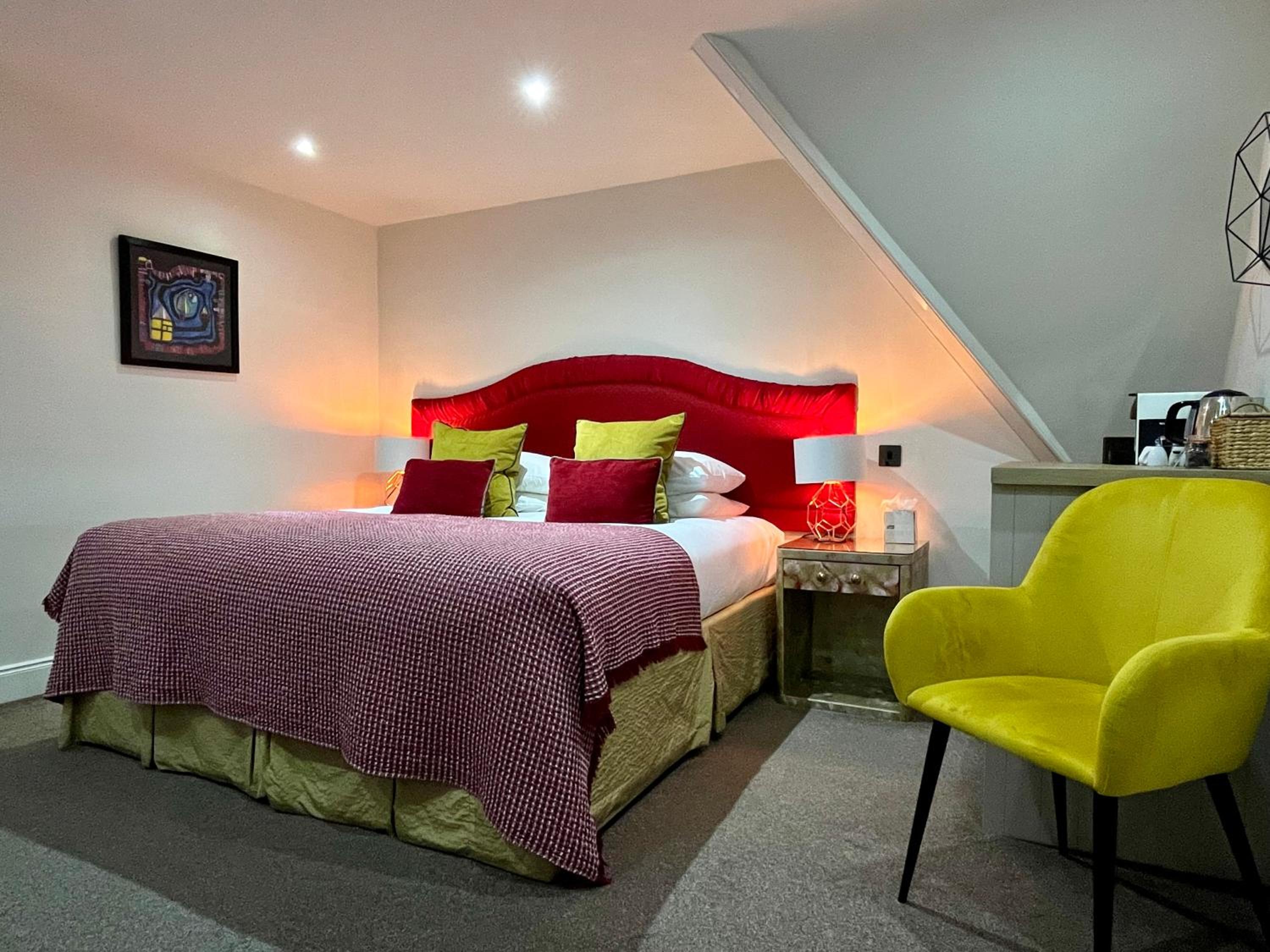 Loft room photo 2