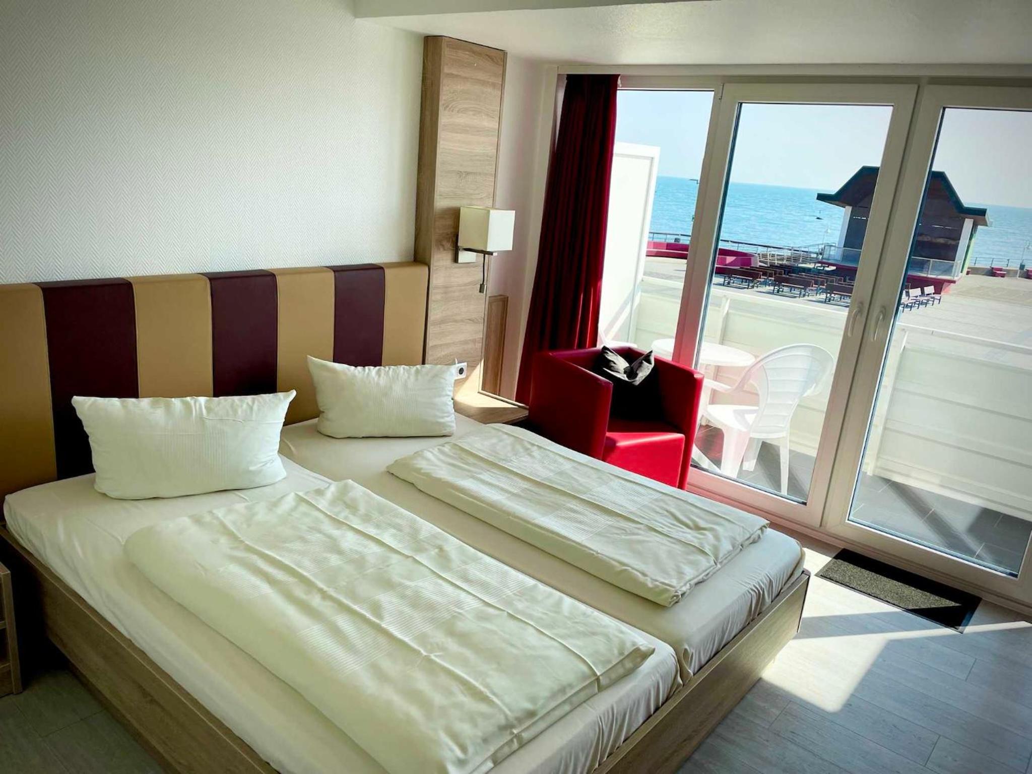 Double Room with Balcony and Sea View