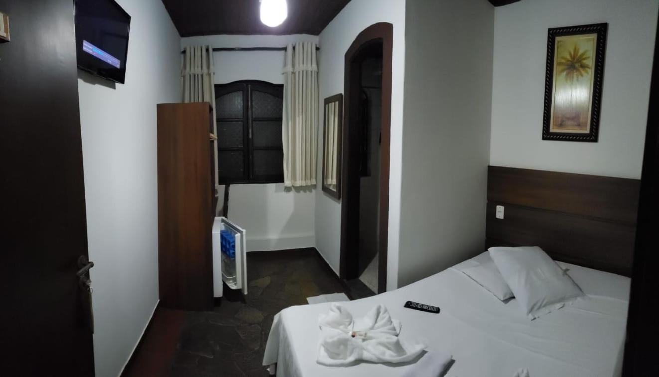 Double Room - Photo 7