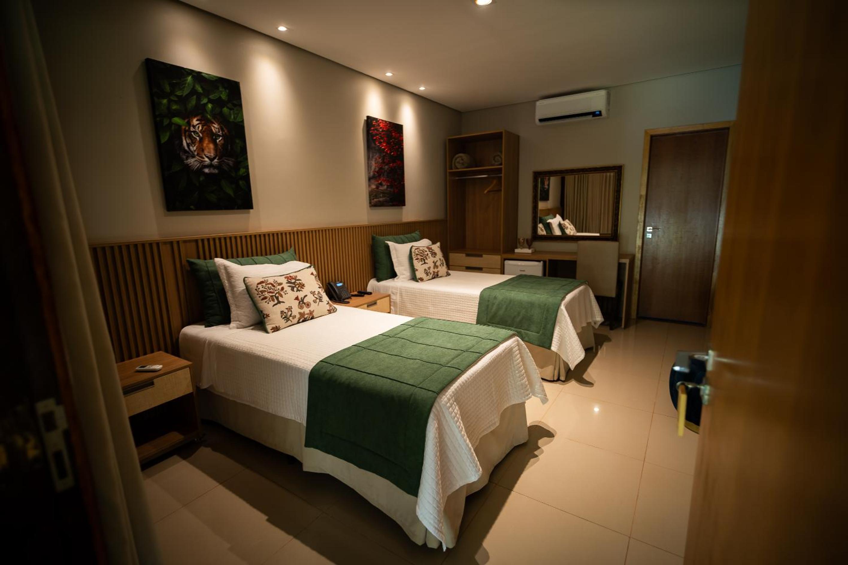 Superior Triple Room photo 3