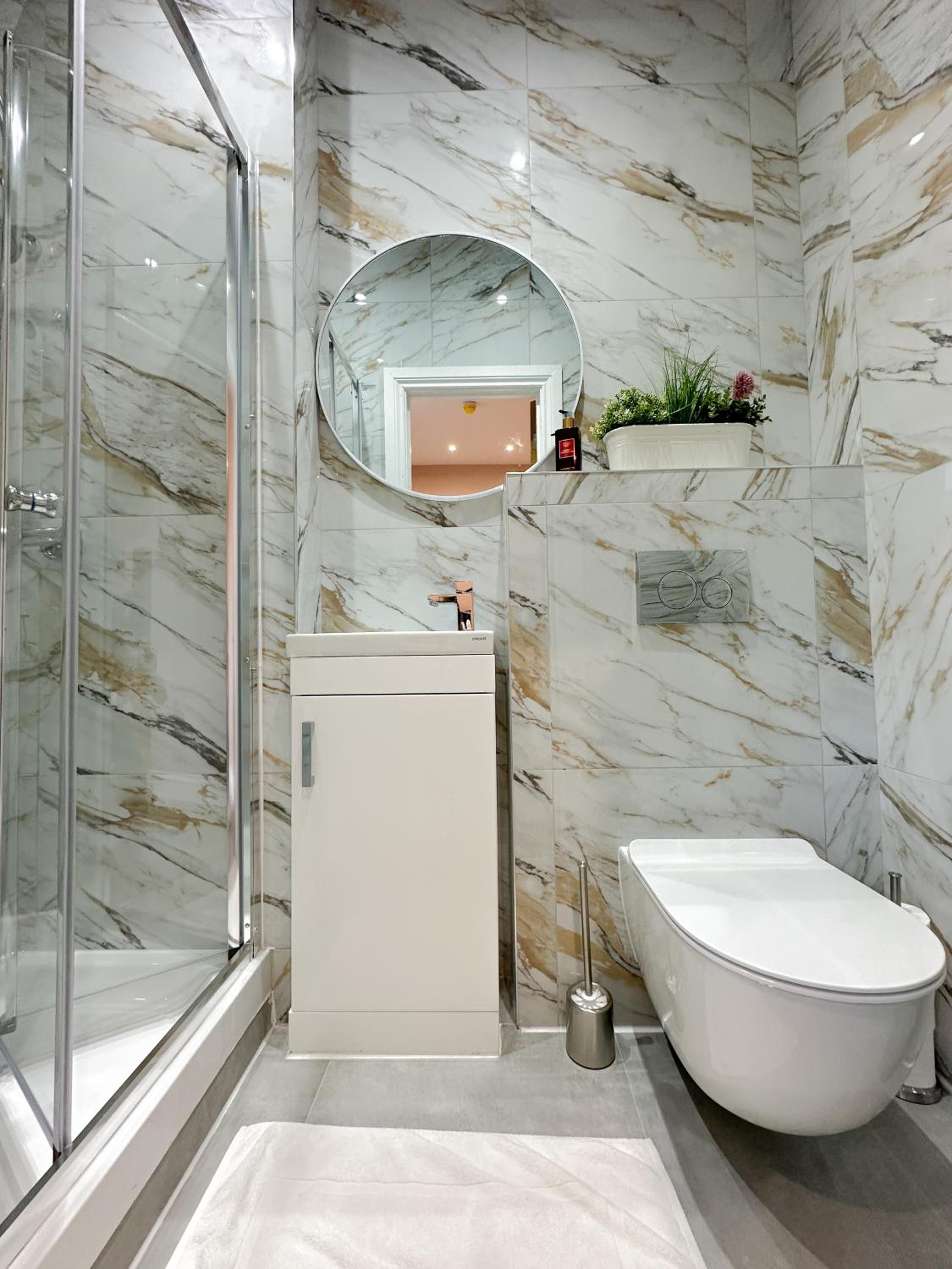 Double Room with Private Bathroom photo 3
