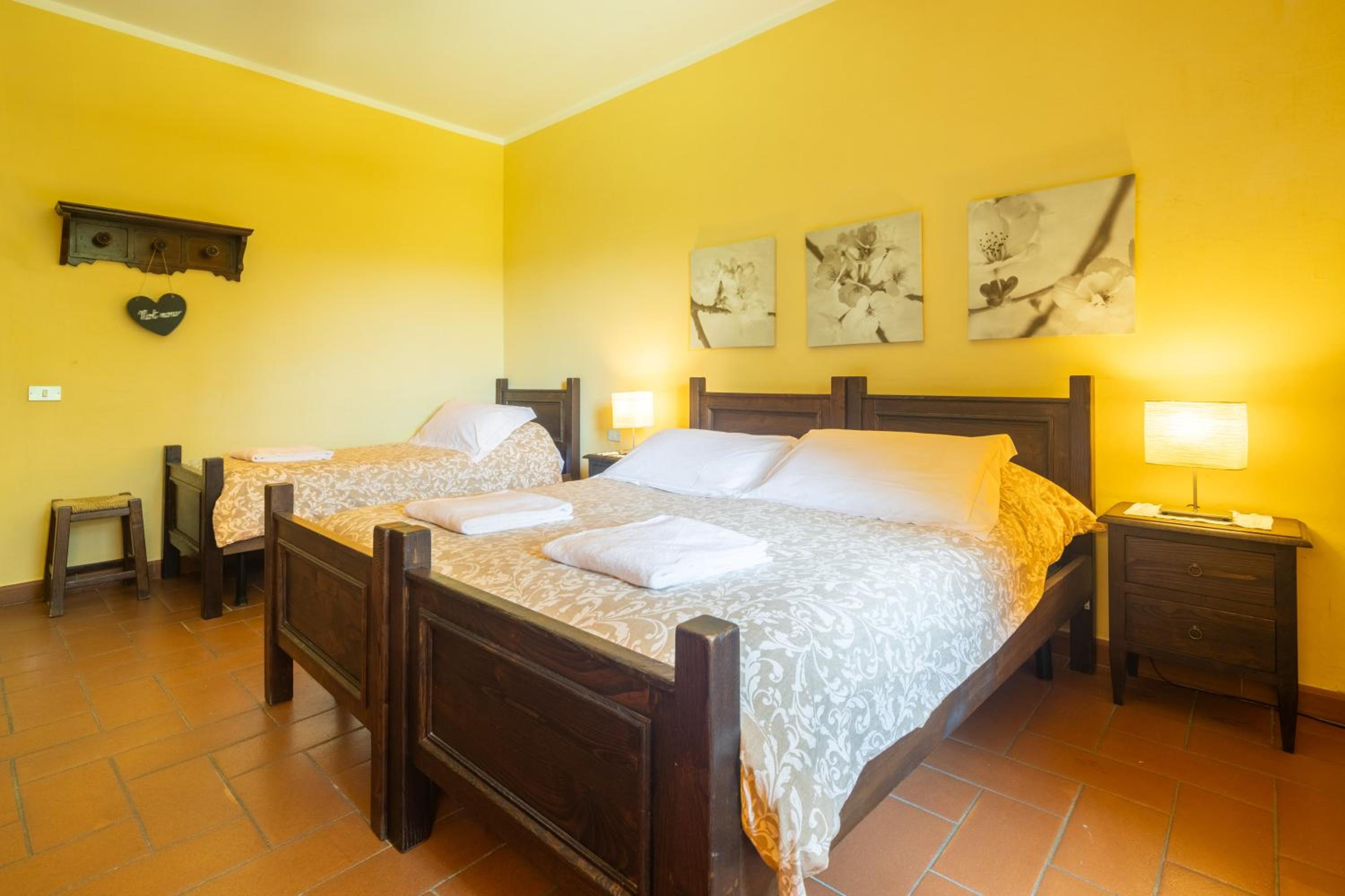 Triple Room