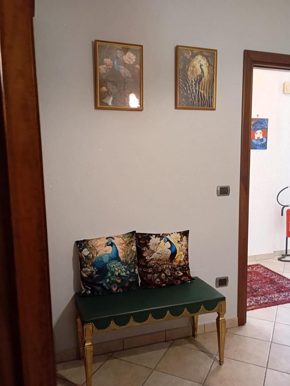Standard Queen Room - Photo 7