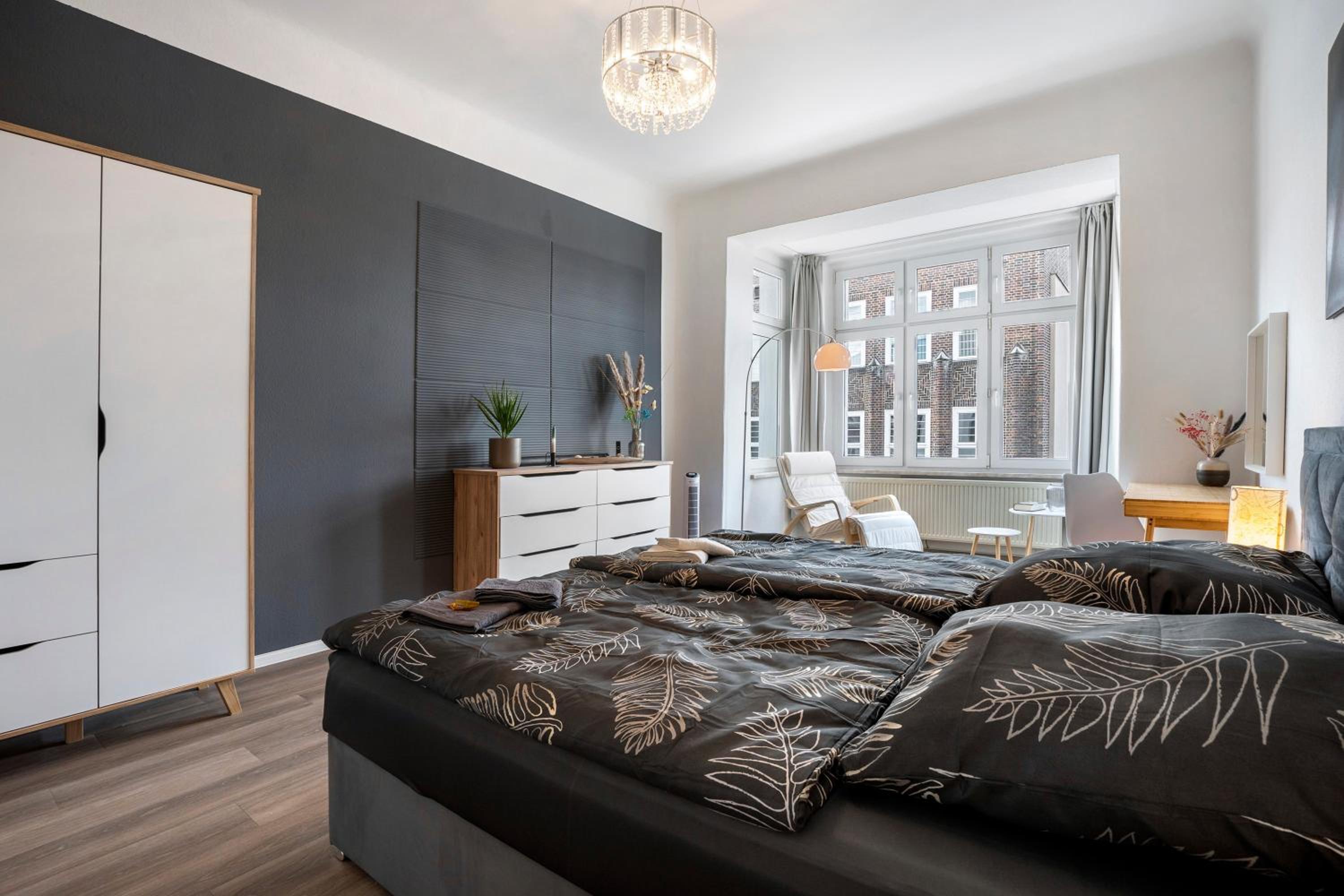 Two-Bedroom Deluxe Apartment with Balcony photo 2