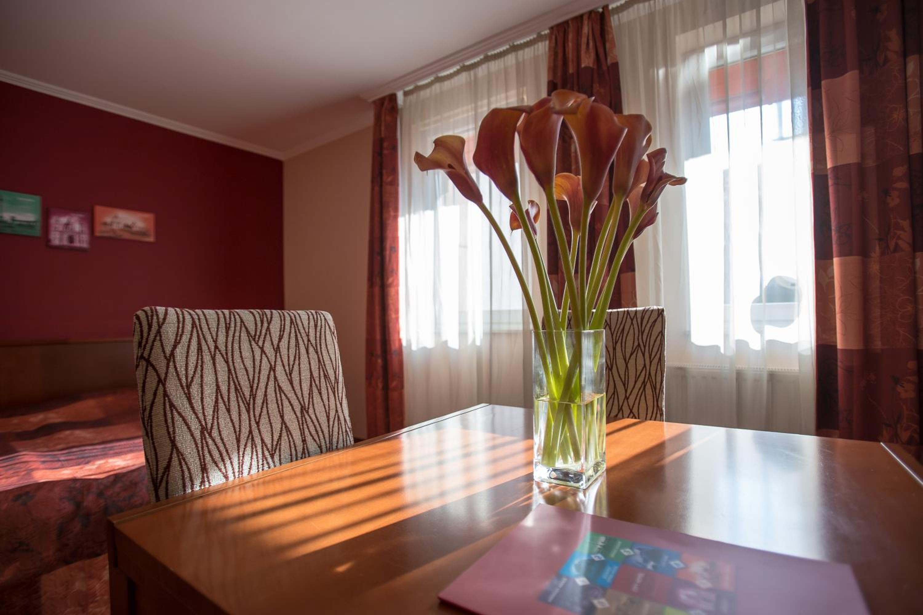 Apartment - Photo 5