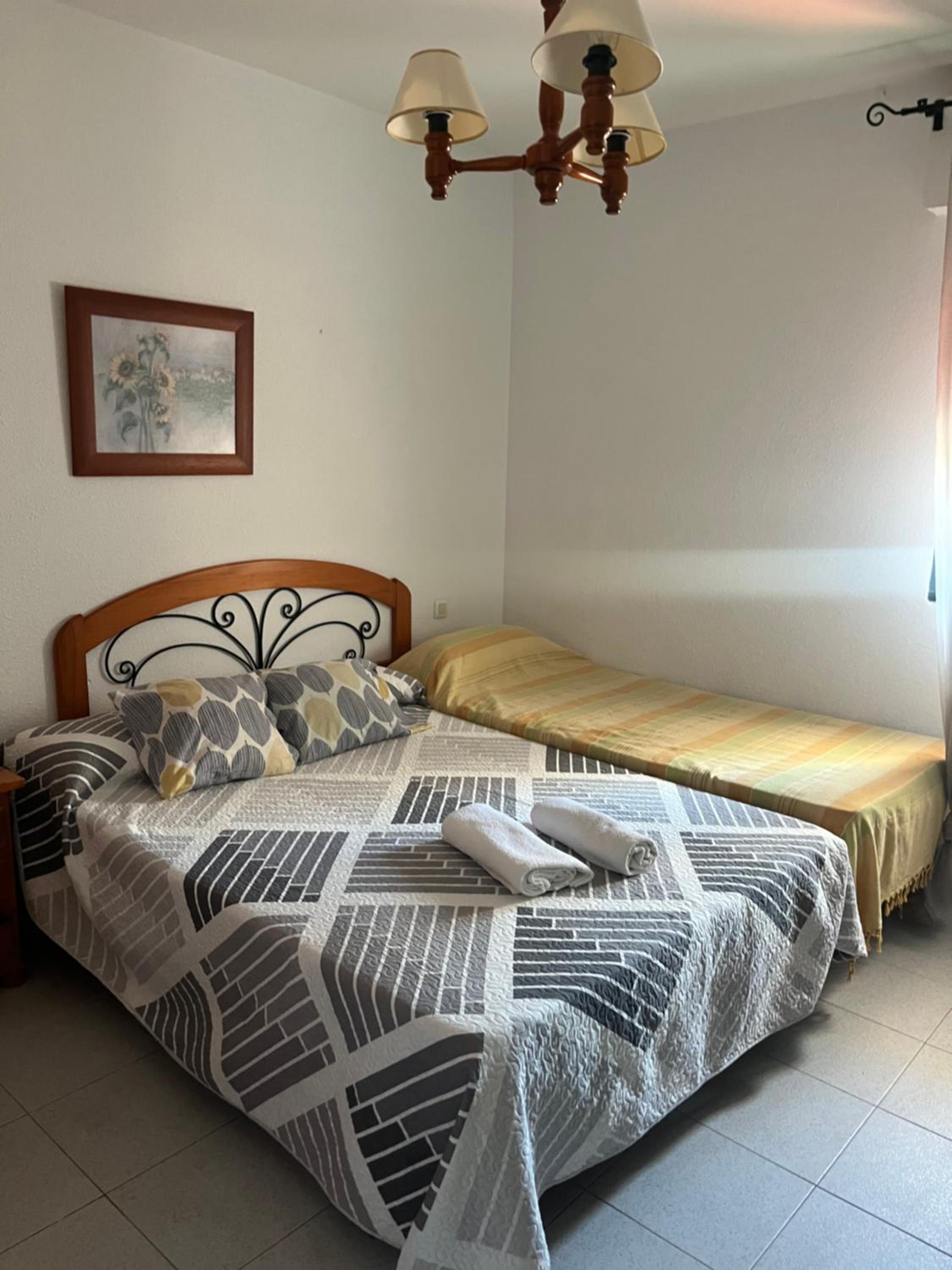 Habitación Doble Deluxe (2 Adultos + 1 Niño)
