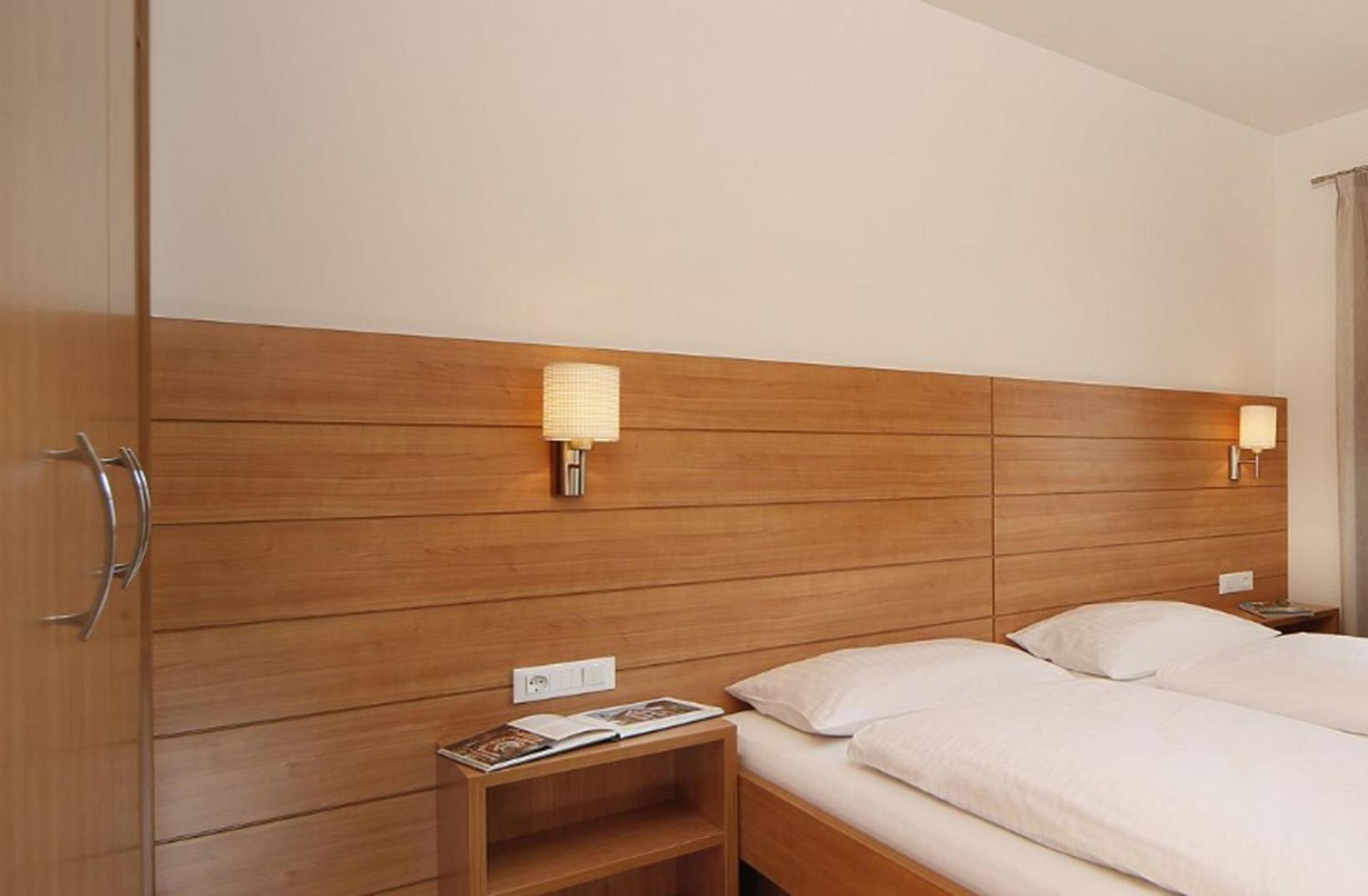 Superior One-Bedroom Apartment photo 1