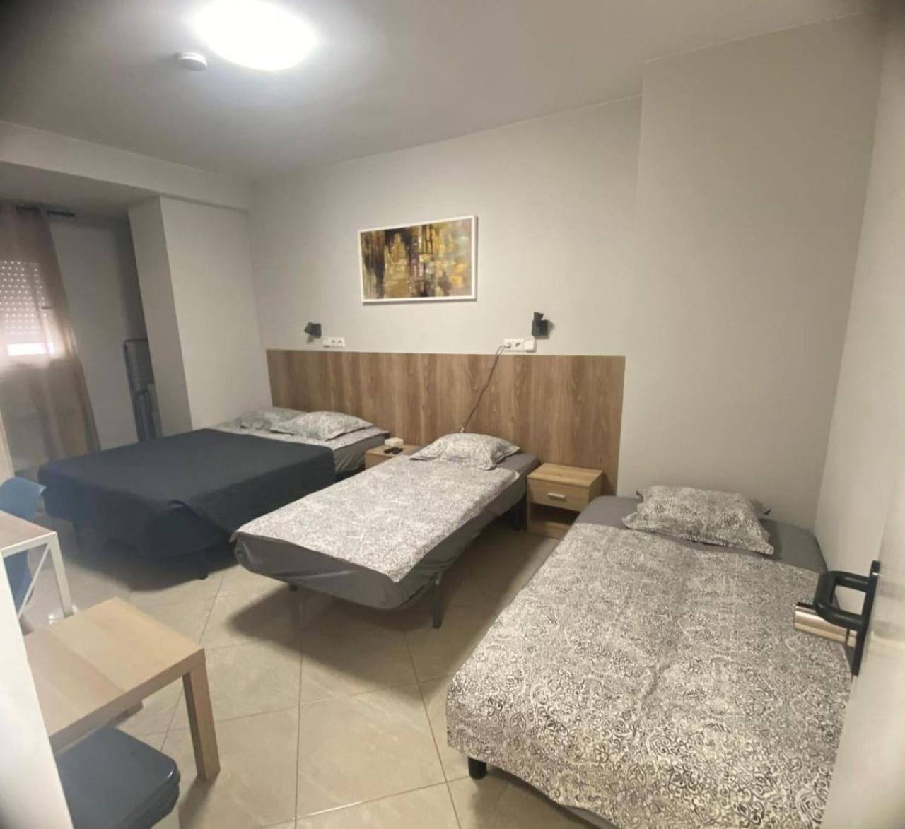 Habitación Cuádruple con Baño Privado