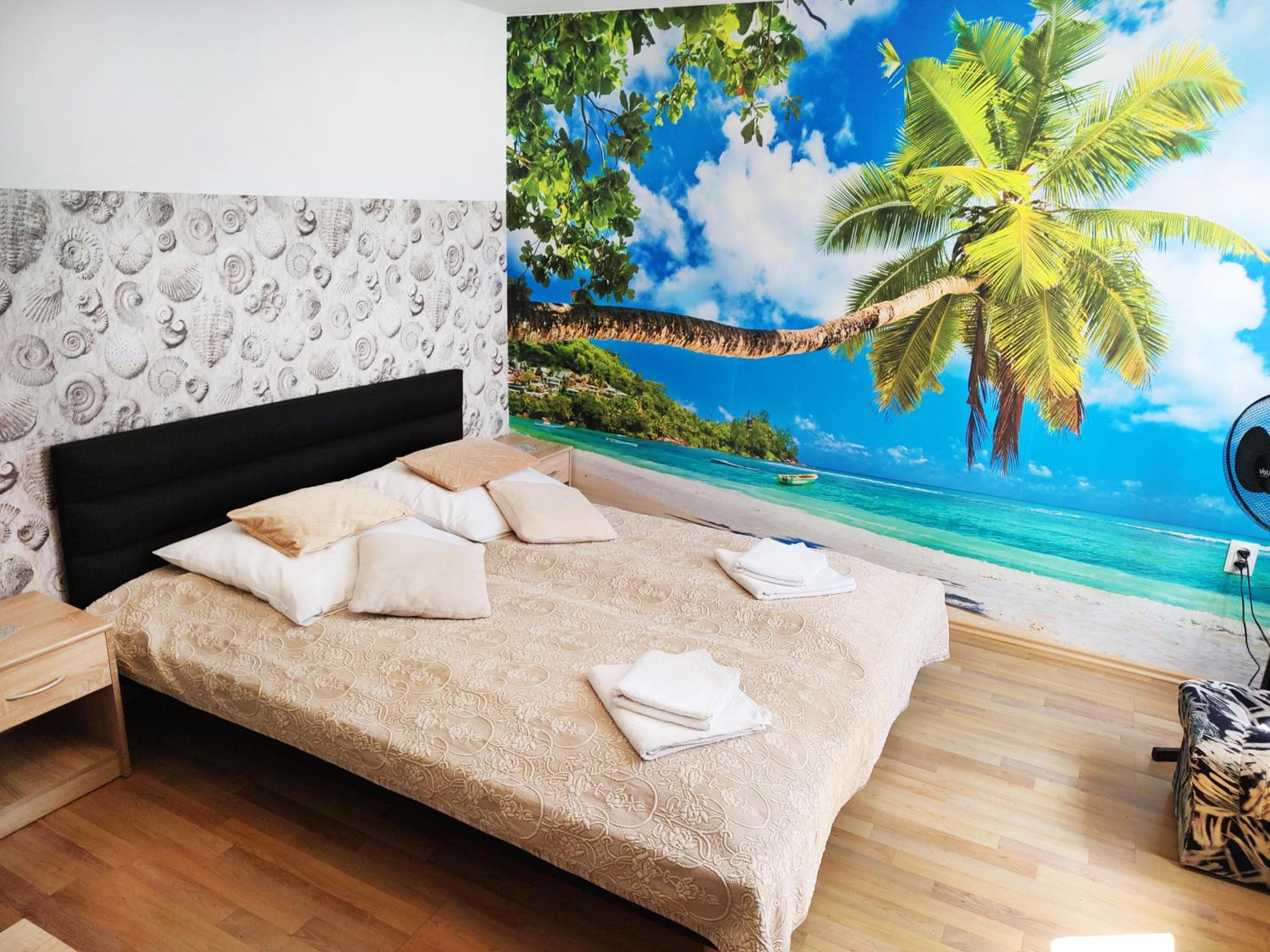 Apartment photo 2