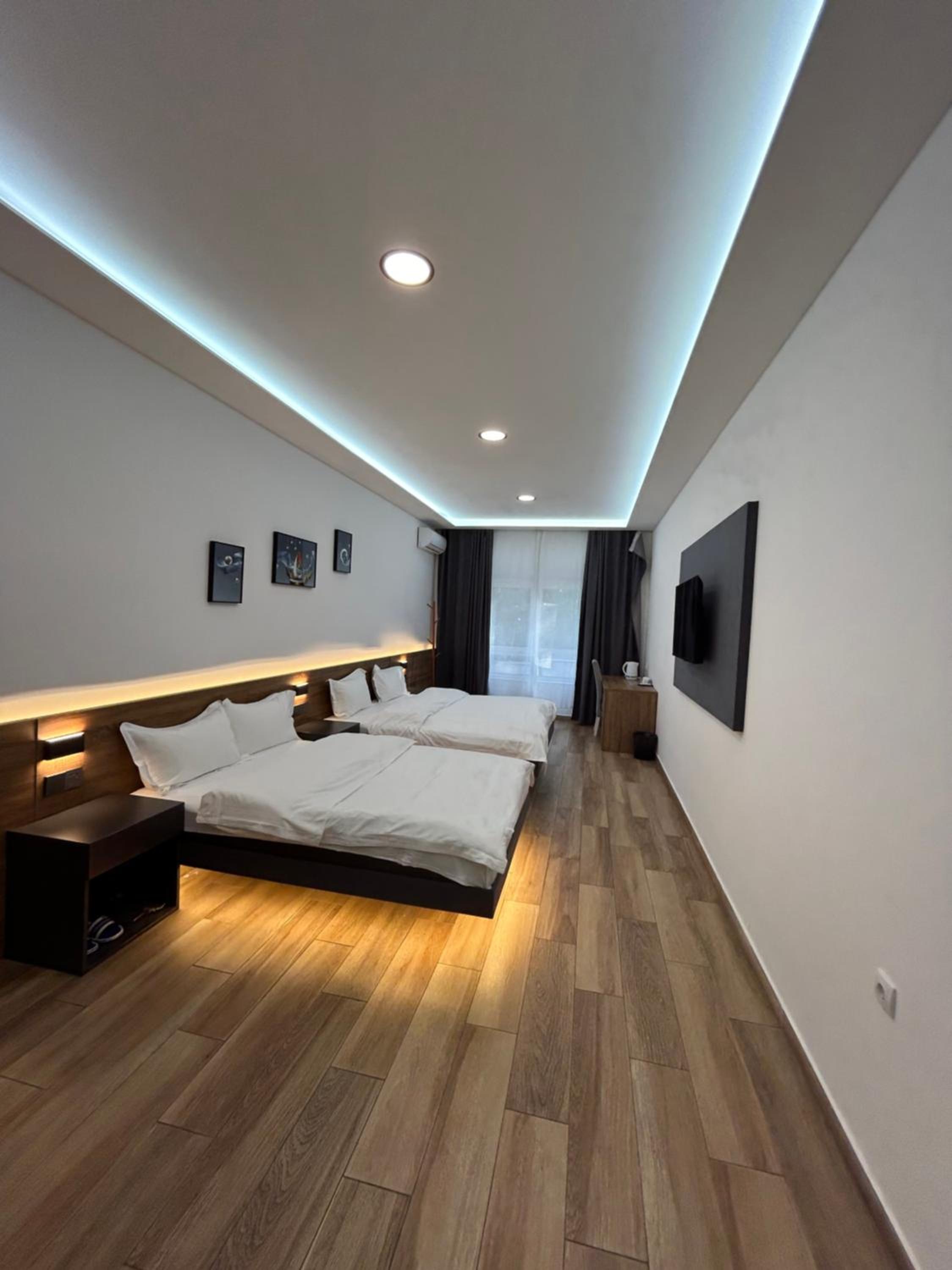 Double or Twin Room with Private Bathroom