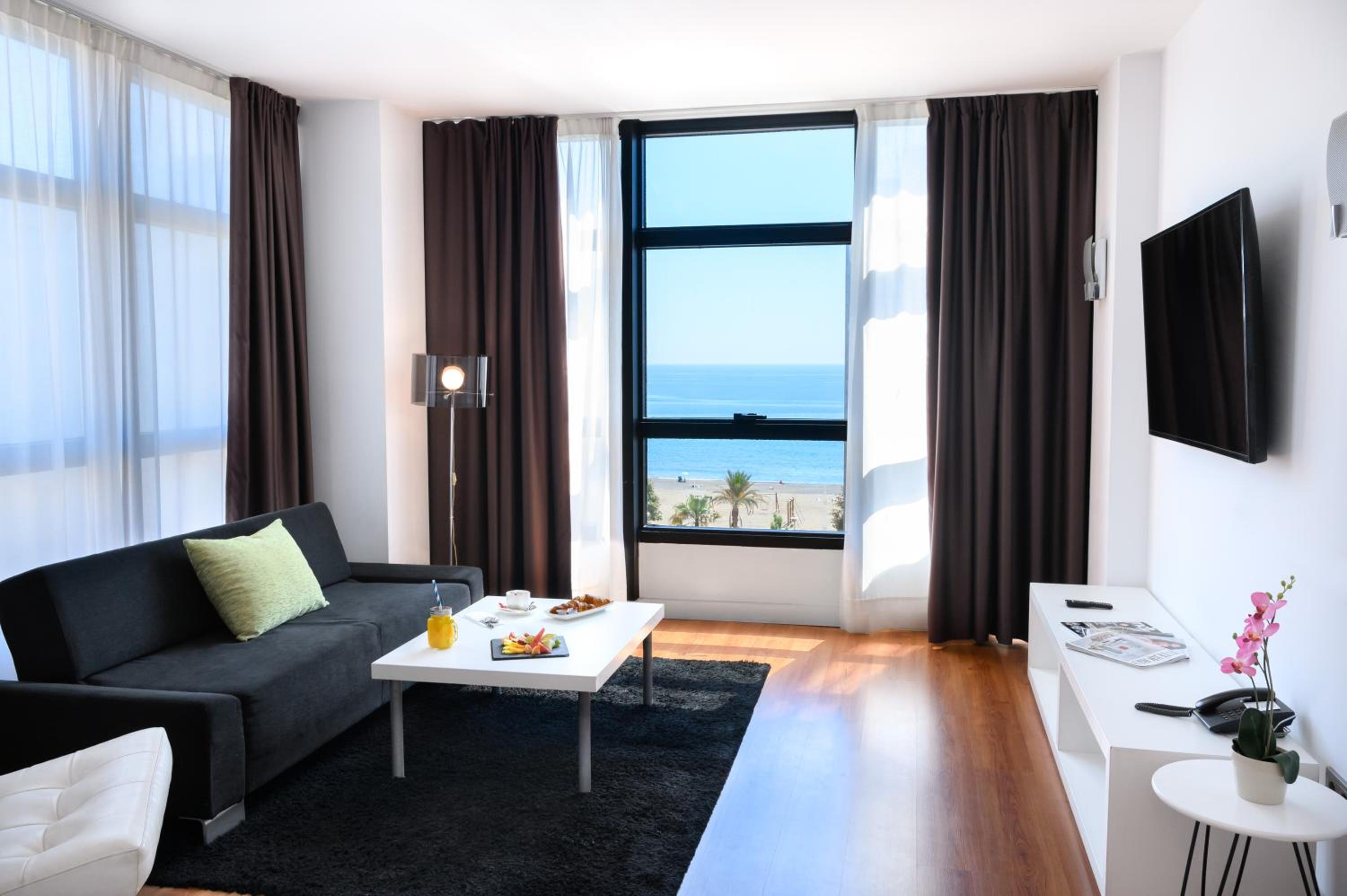 Junior Suite - Photo 1