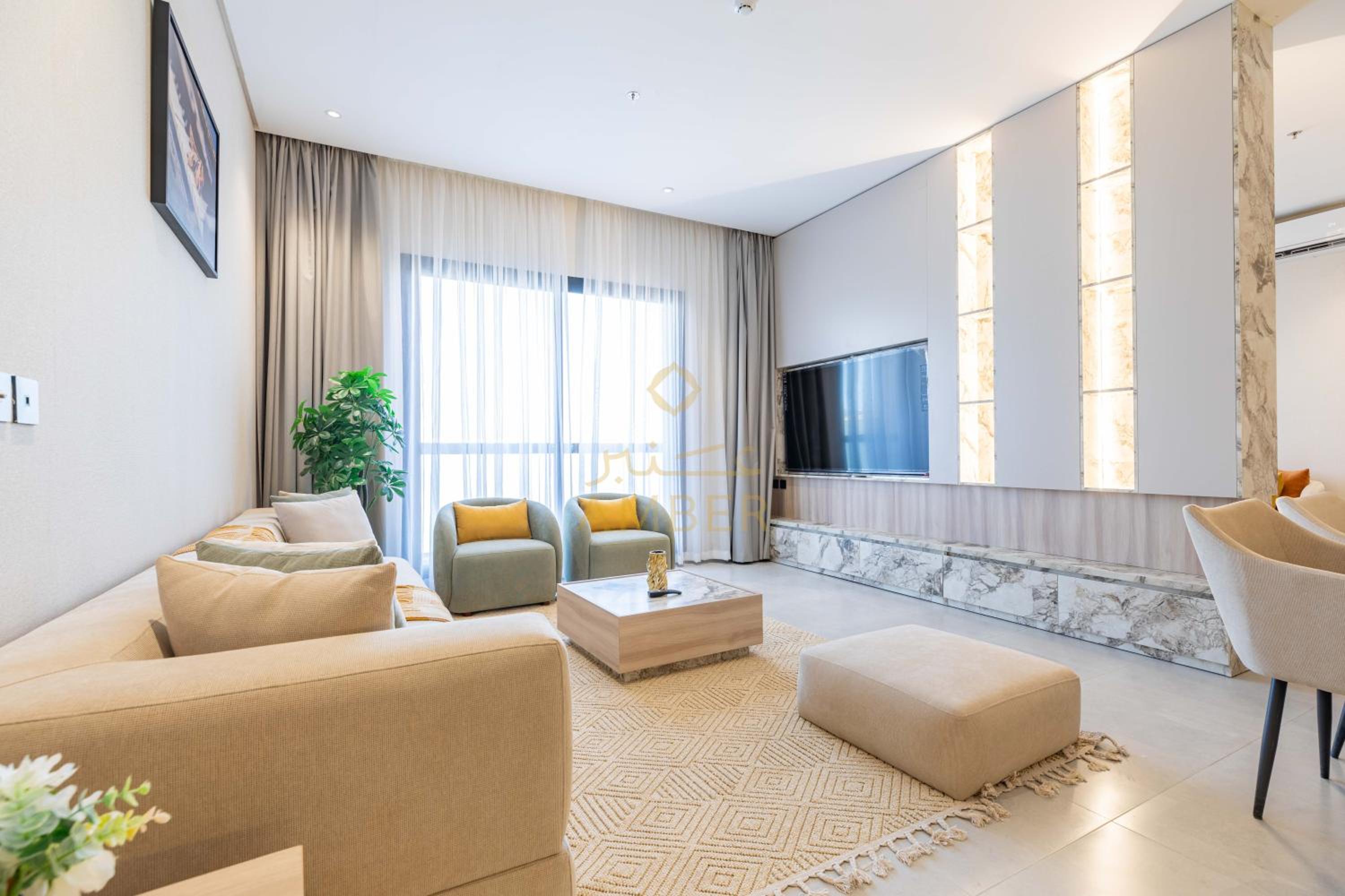 Three-Bedroom Deluxe Apartment